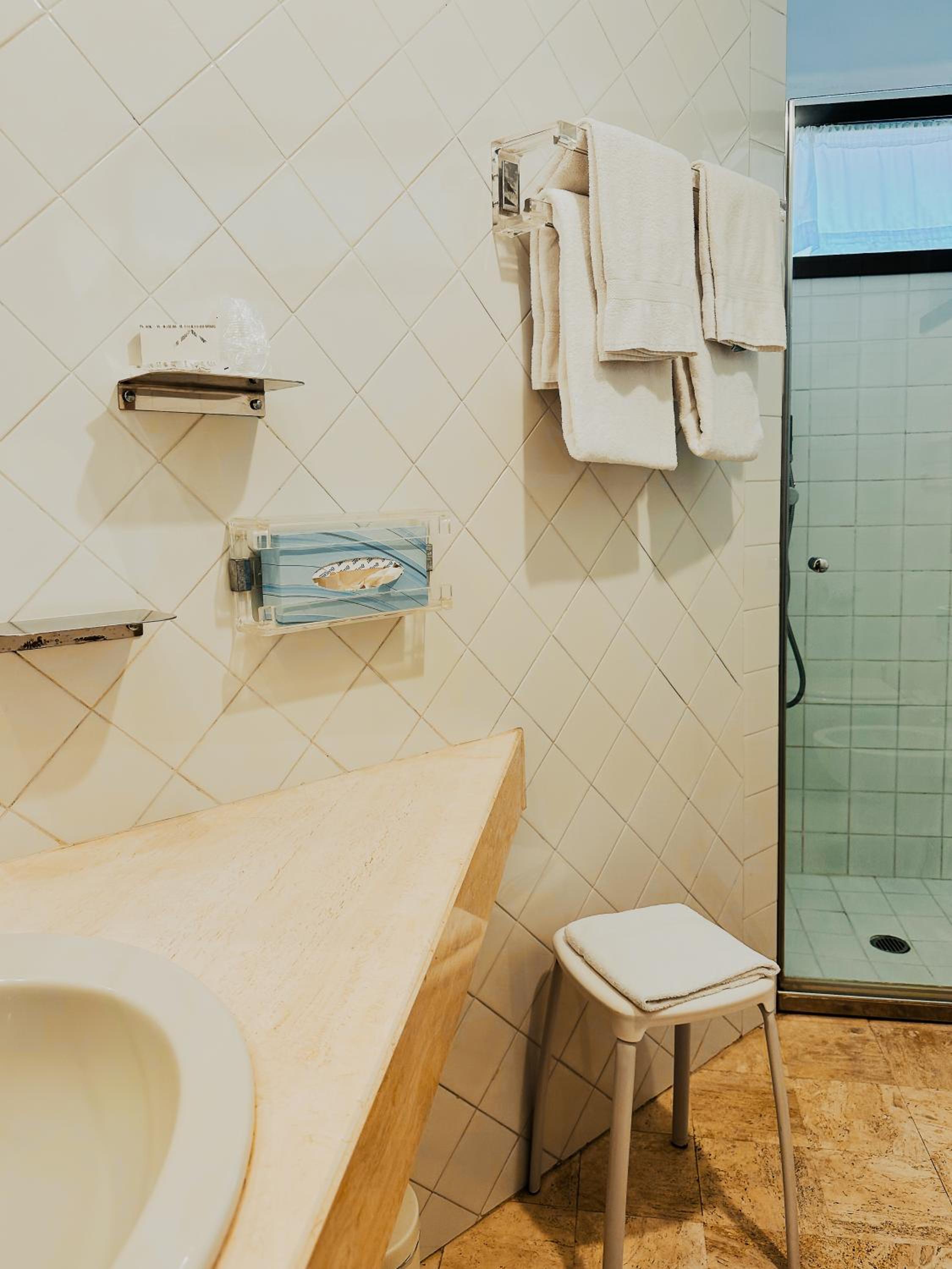 Double or Twin Room with Balcony photo 2