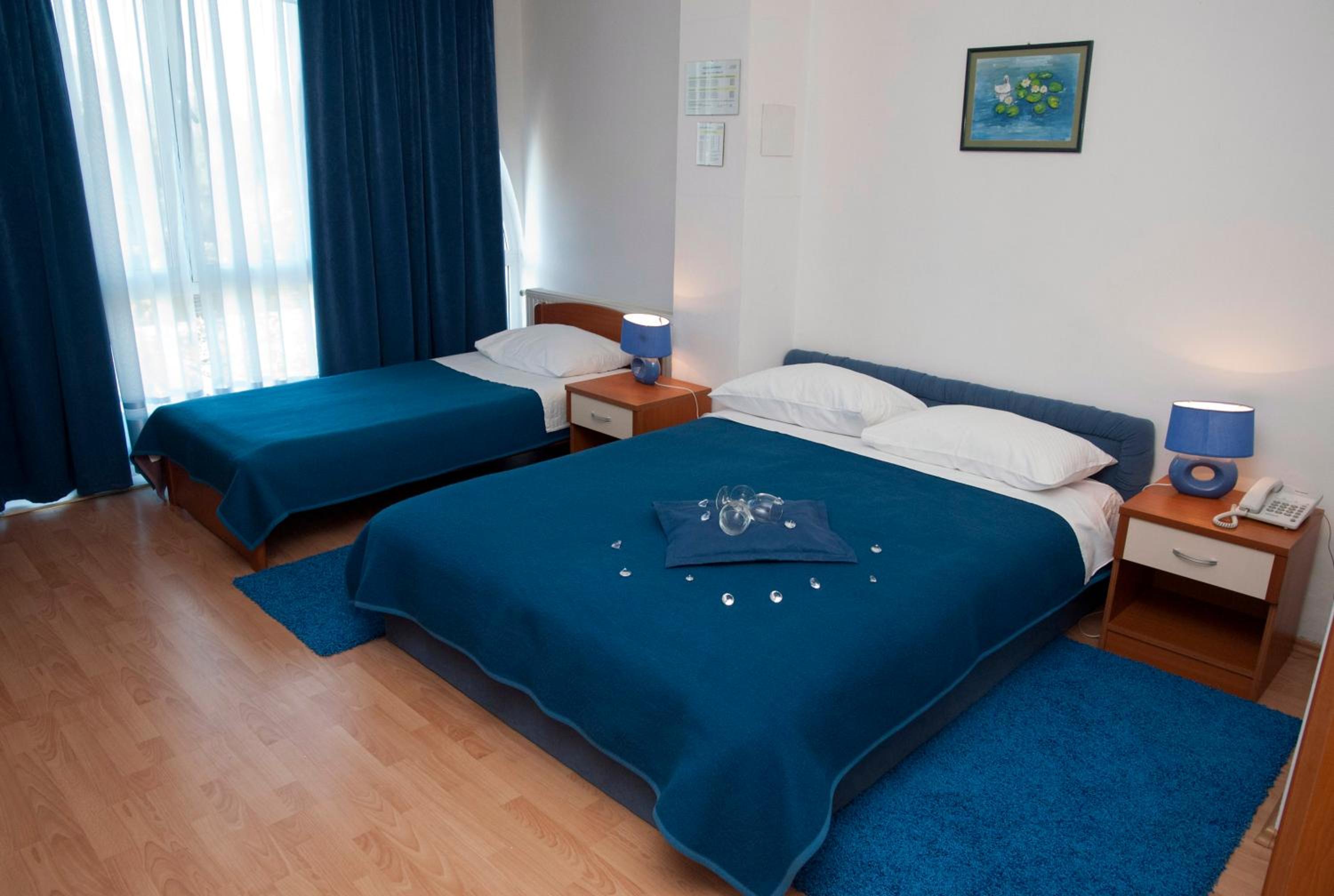 Triple Room - Photo 3