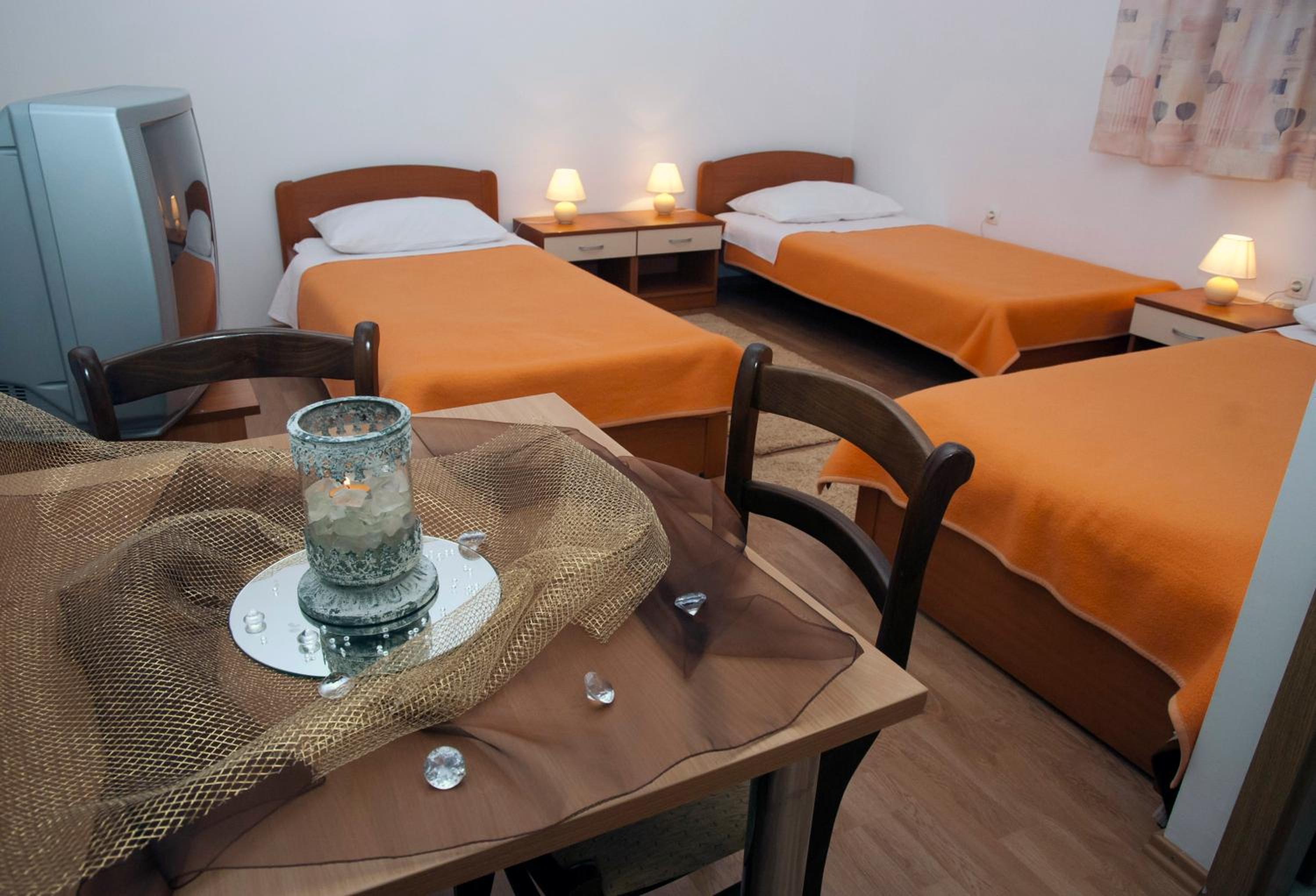 Triple Room - Photo 4