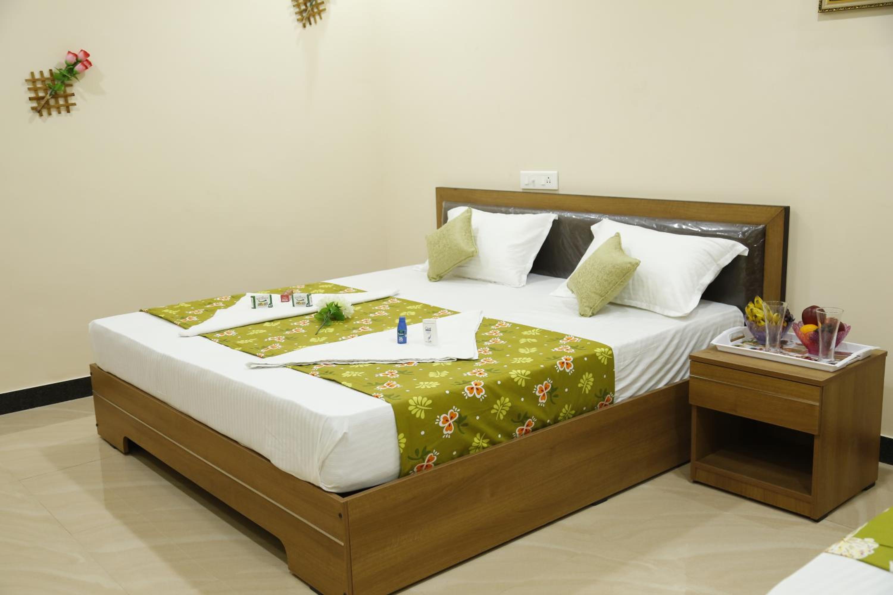 Deluxe Double Room photo 3
