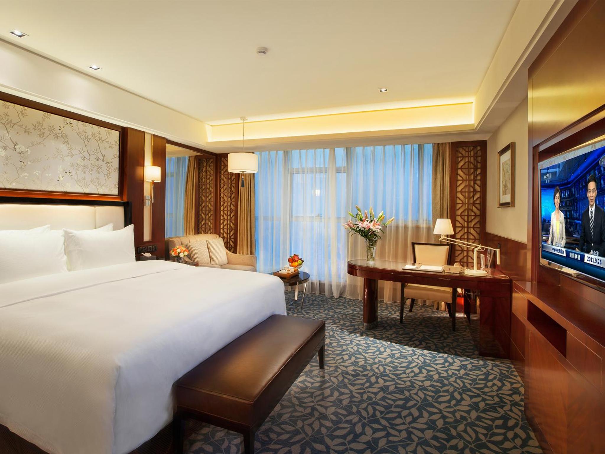 Executive King Room