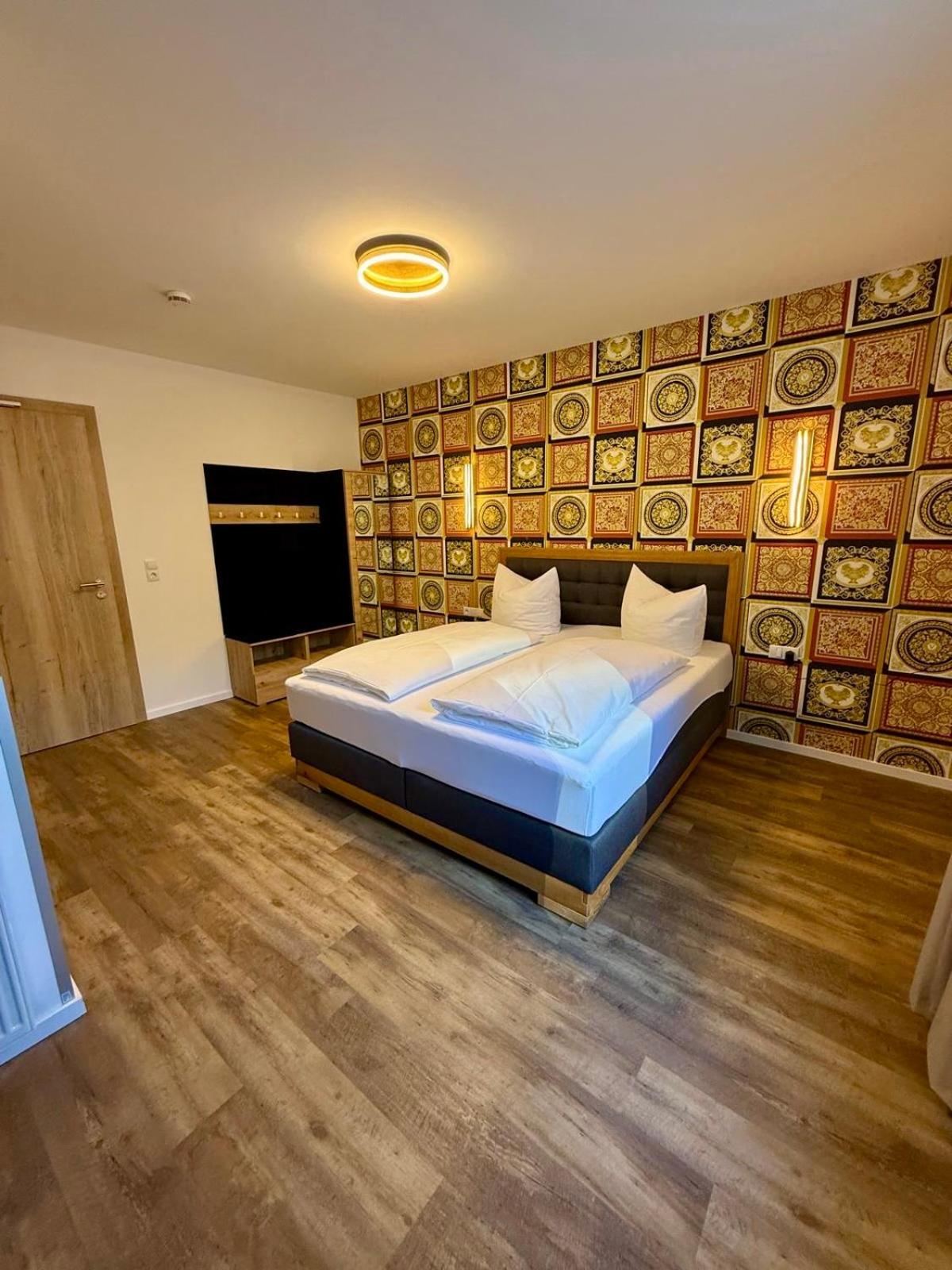 Large Double Room