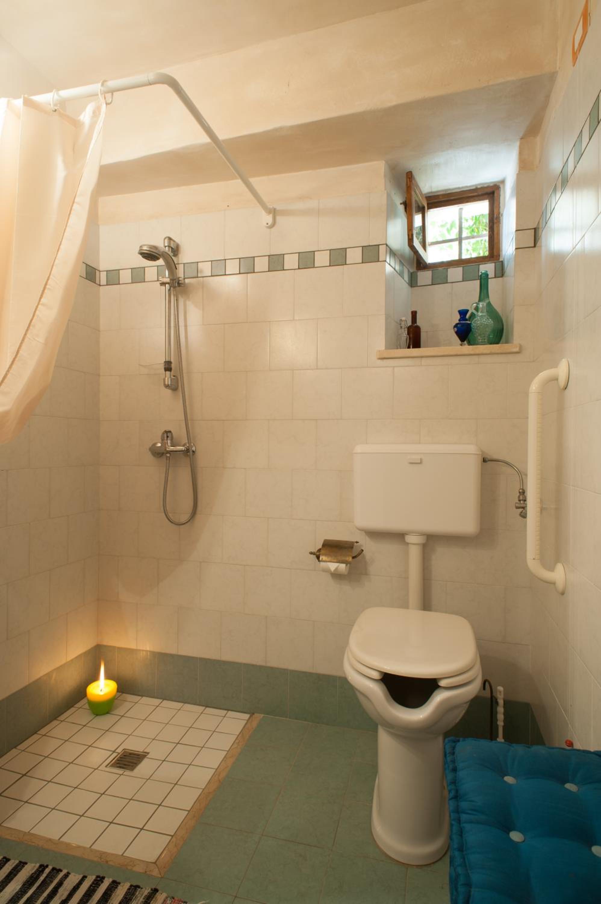 Junior Suite (2 Adults) - Photo 14