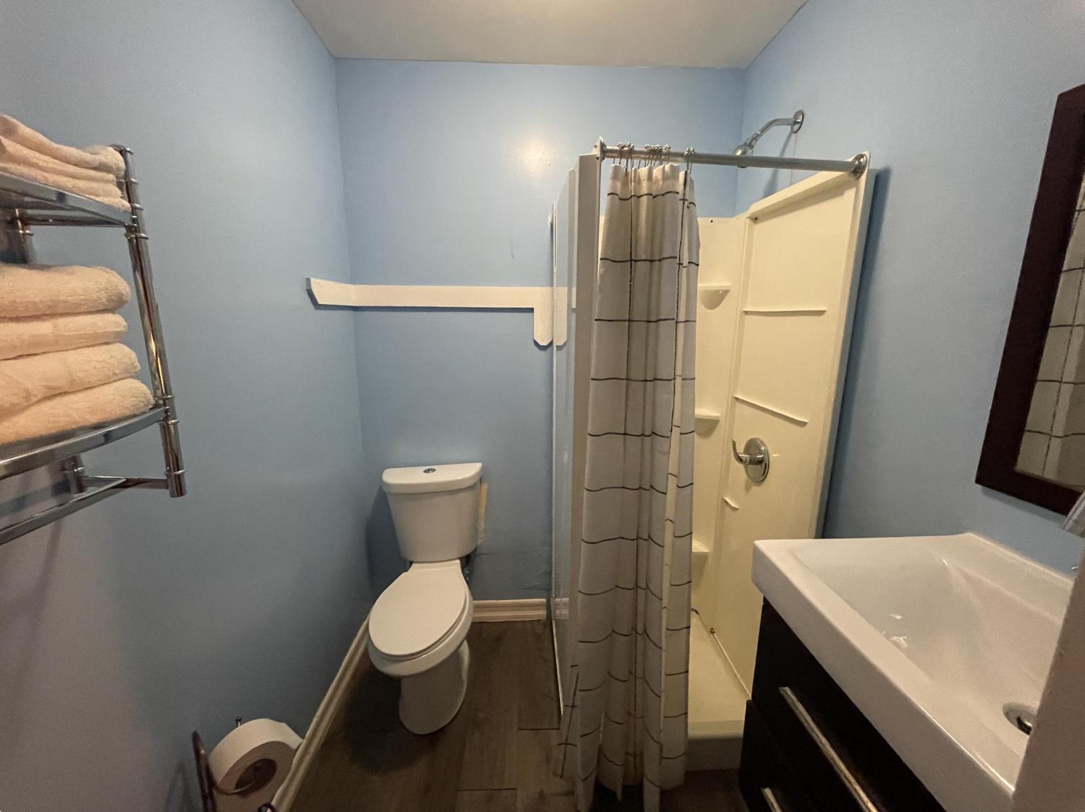 Budget Double Room photo 3
