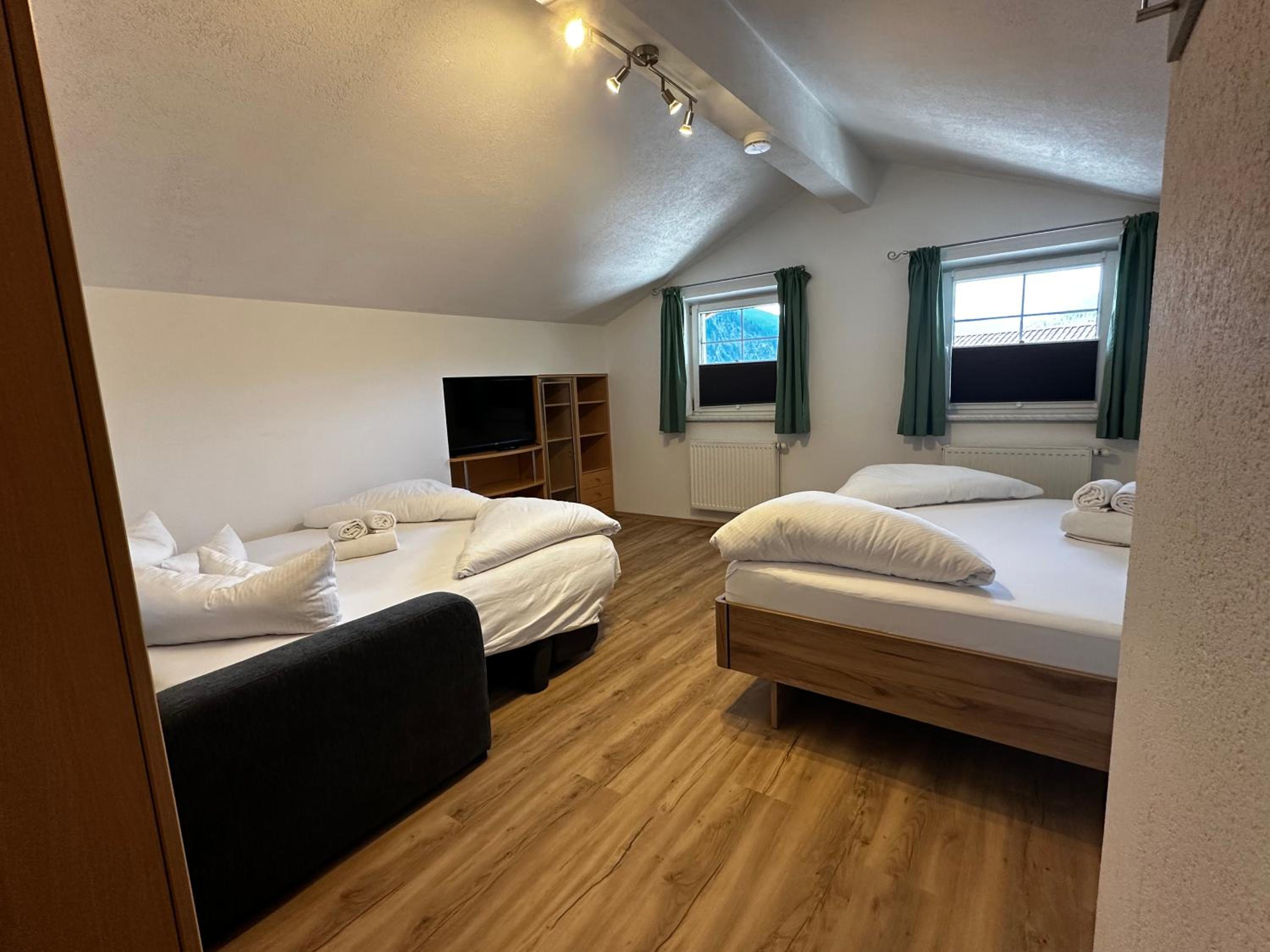 Double Room with Mountain View photo 2