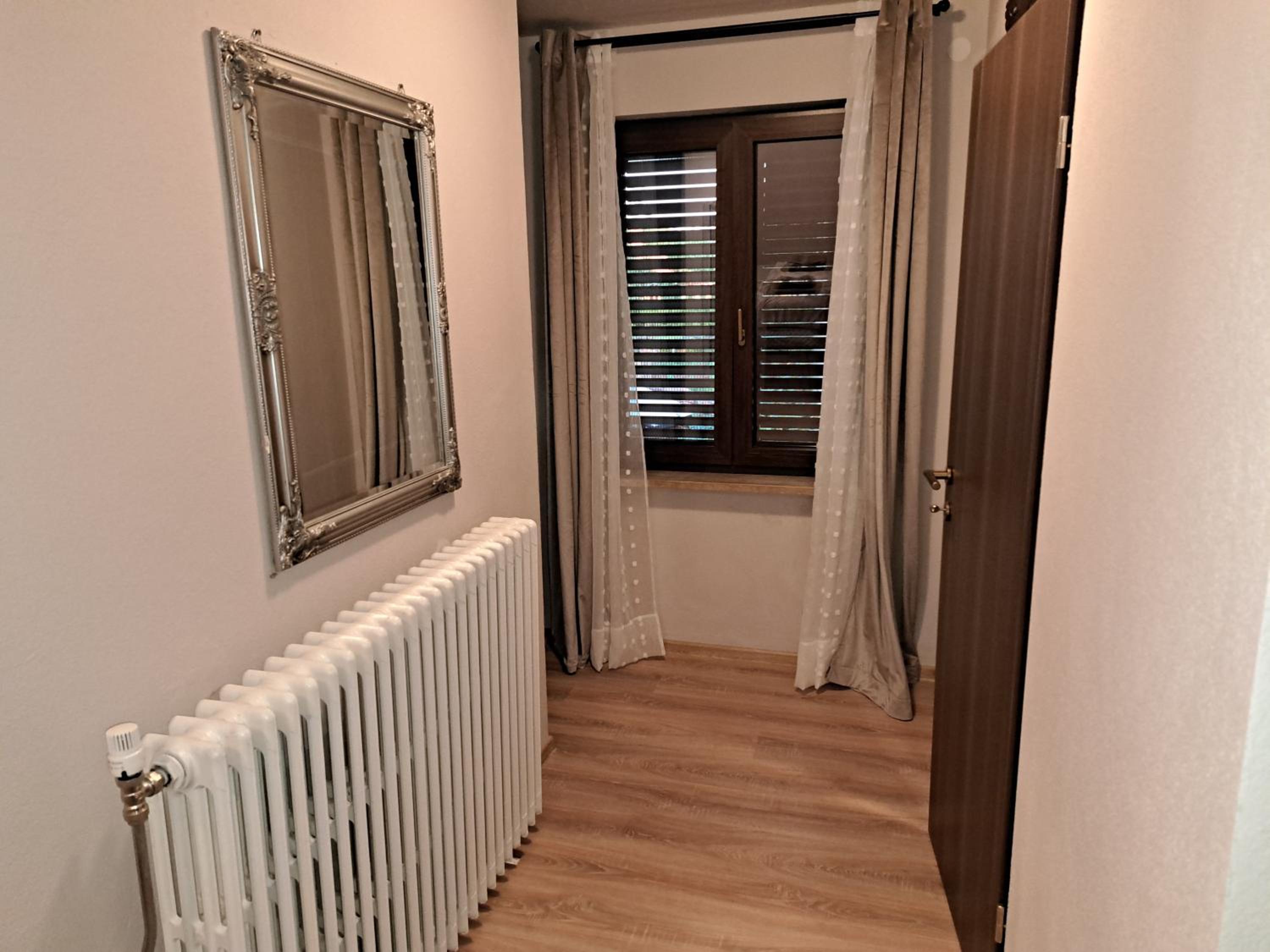 Deluxe Double Room with Shower photo 2