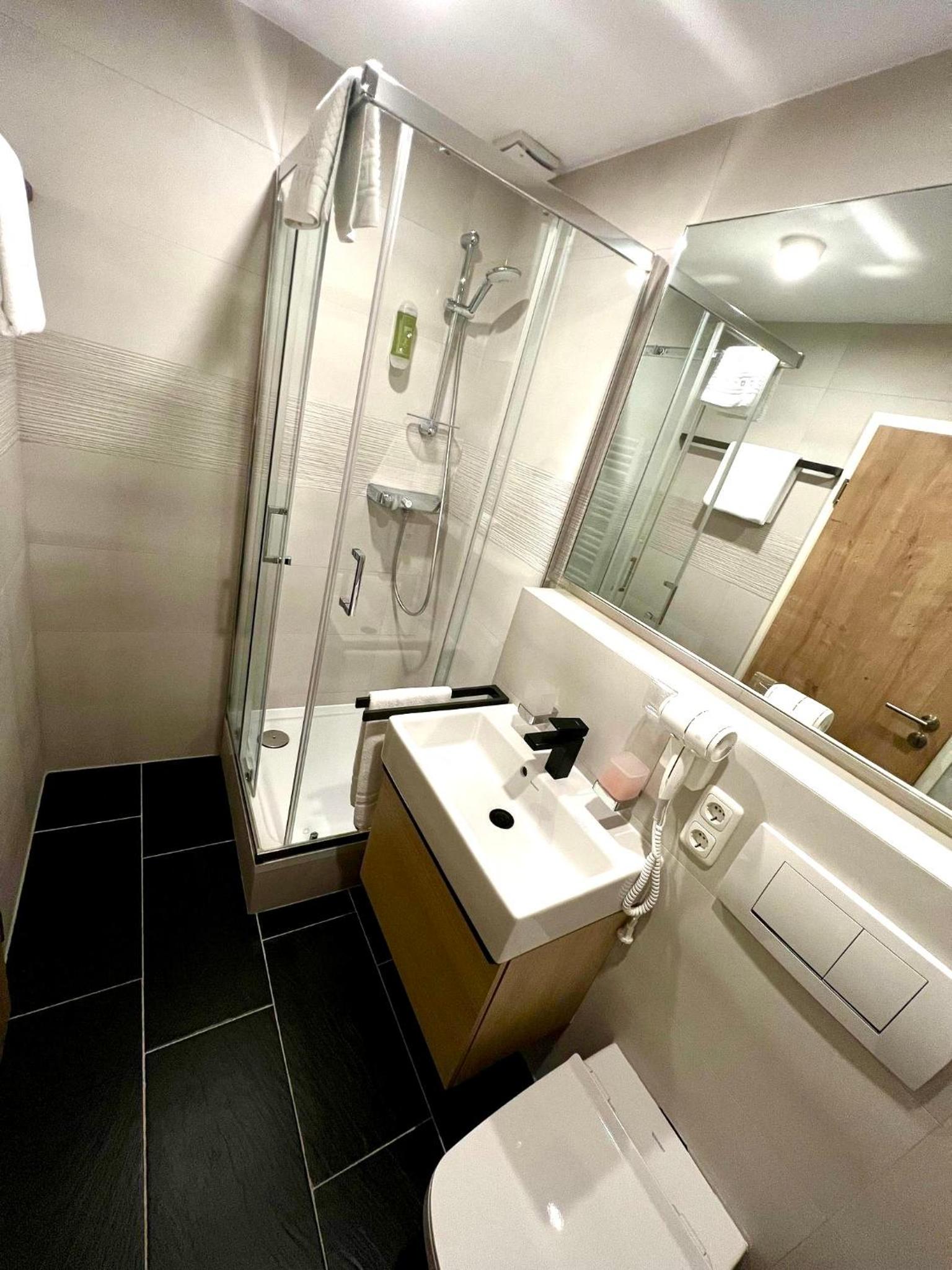 Deluxe Single Room photo 2