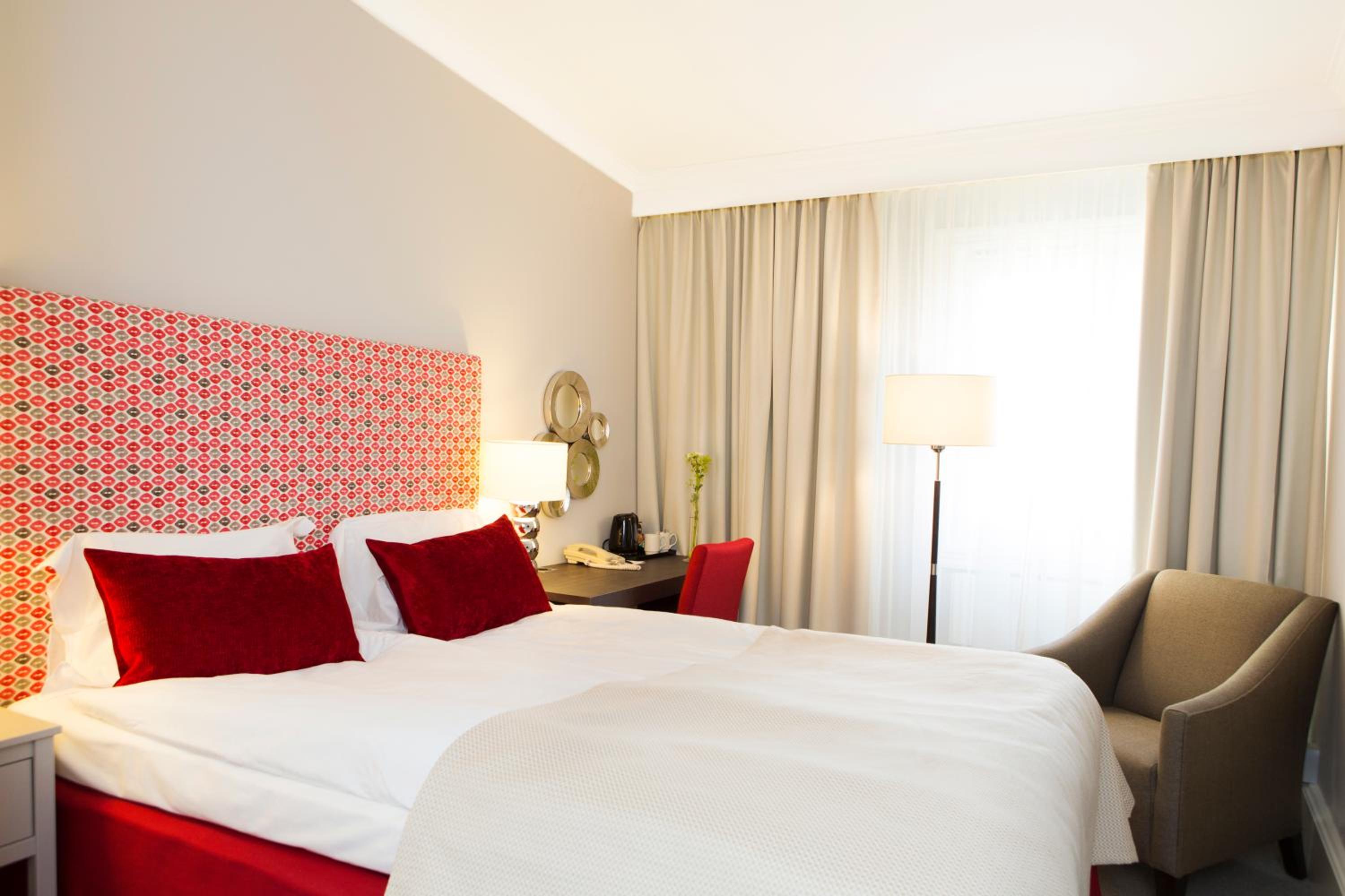 Standard Double Room - Photo 5