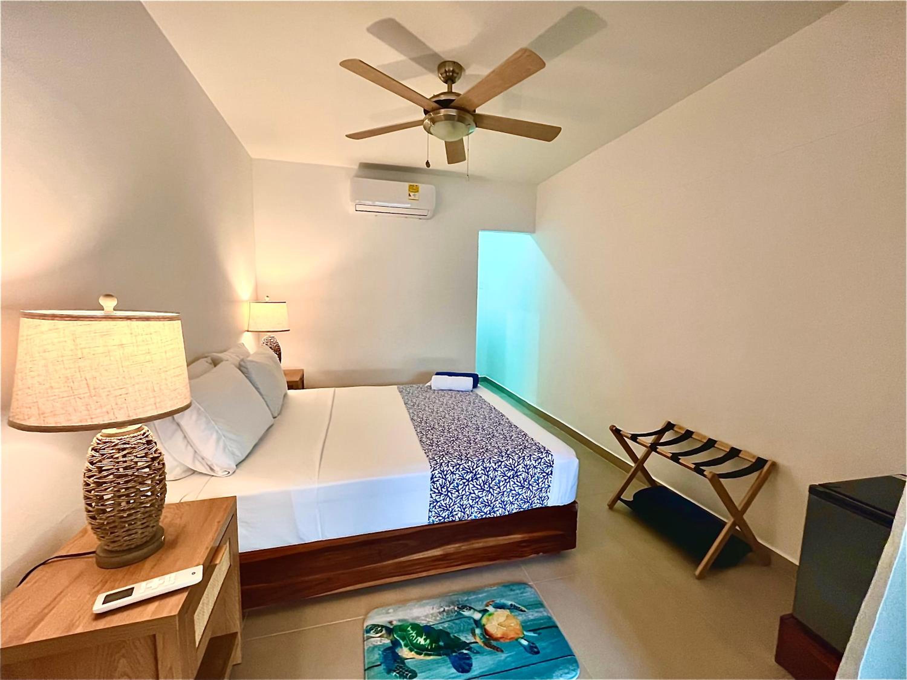Double Room with Sea View photo 3