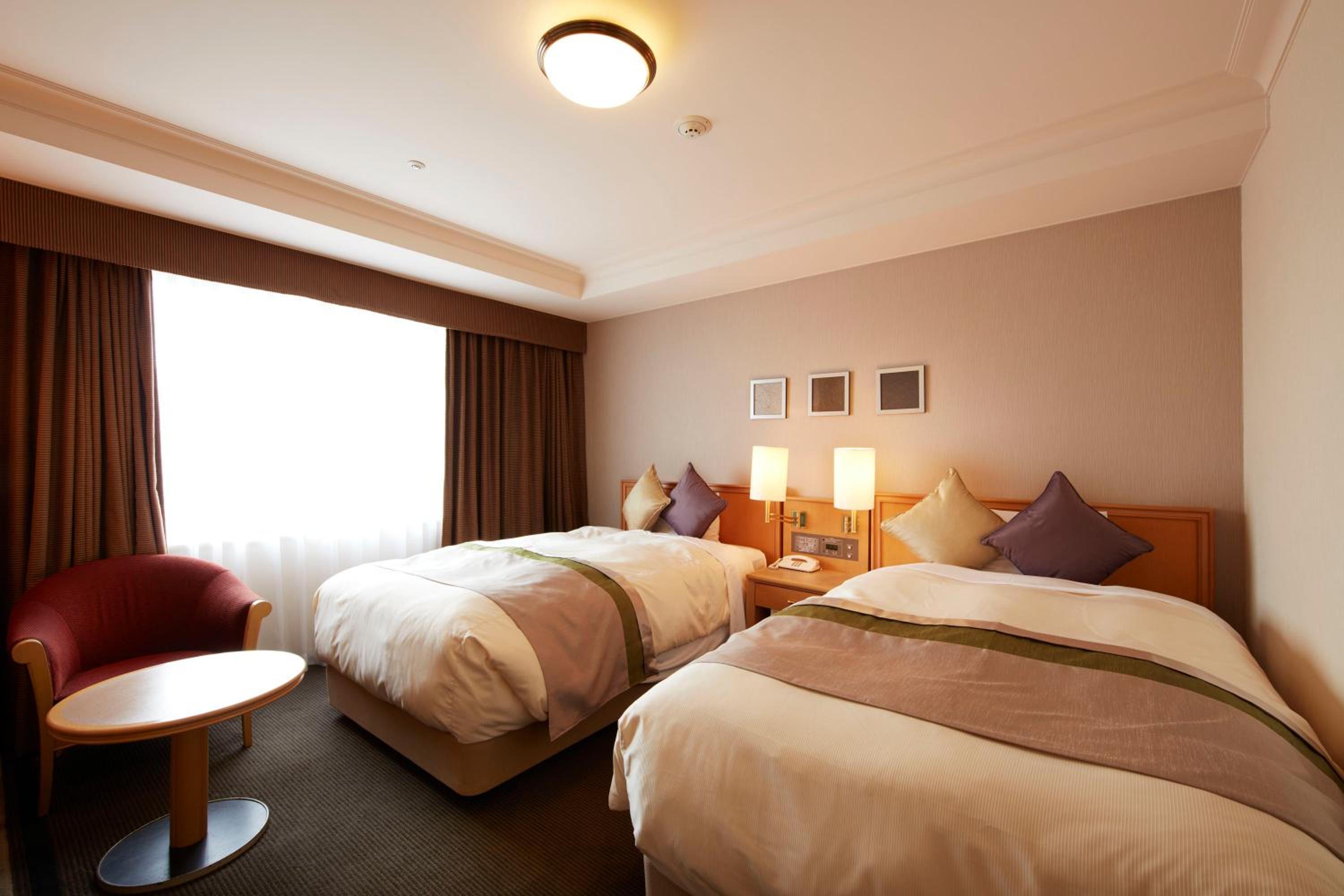 Executive Twin Room - Non-Smoking - Photo 2