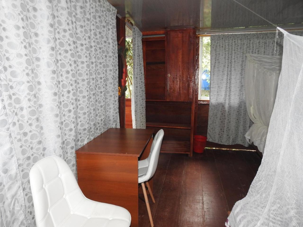 Mixed Dormitory Room