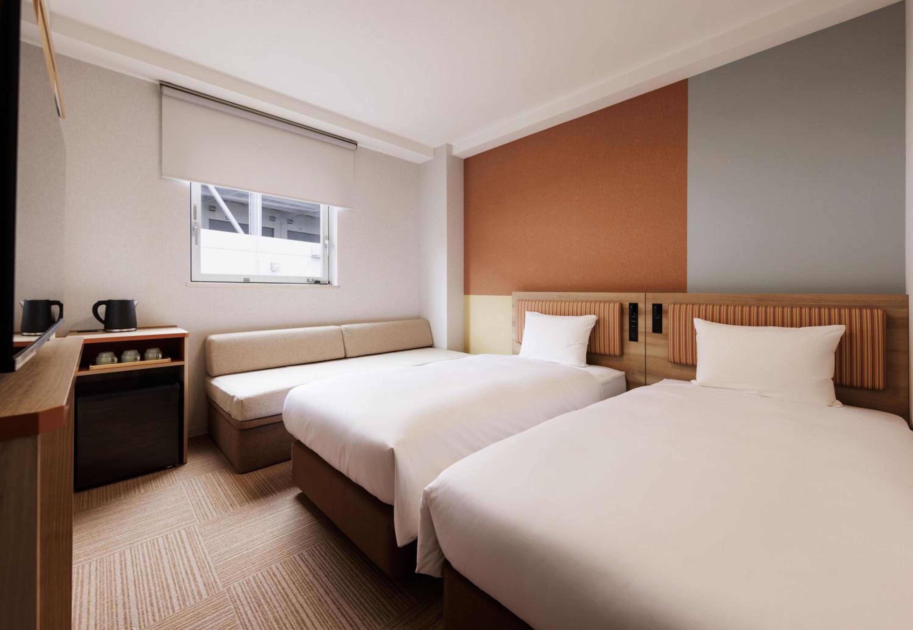 Renewal Triple Room - Non-Smoking - Bay Hotel Building