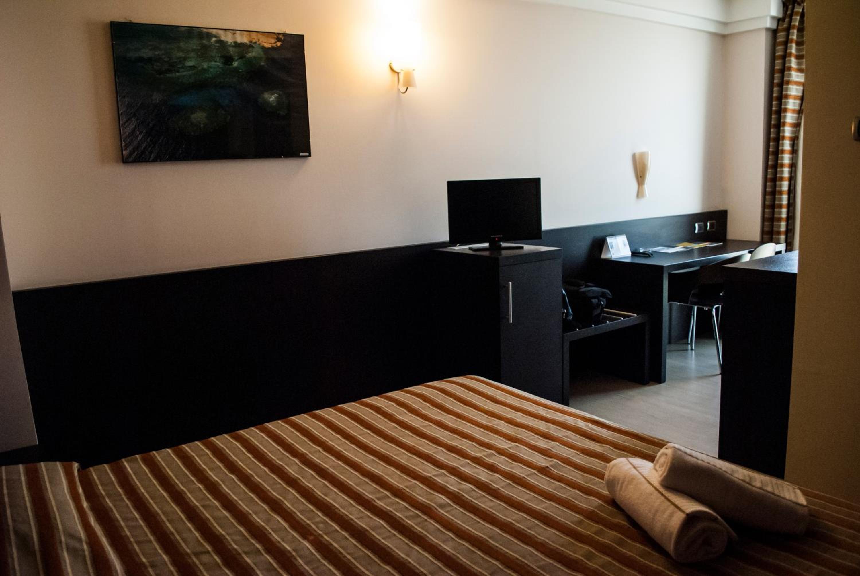 Triple Room - Photo 1