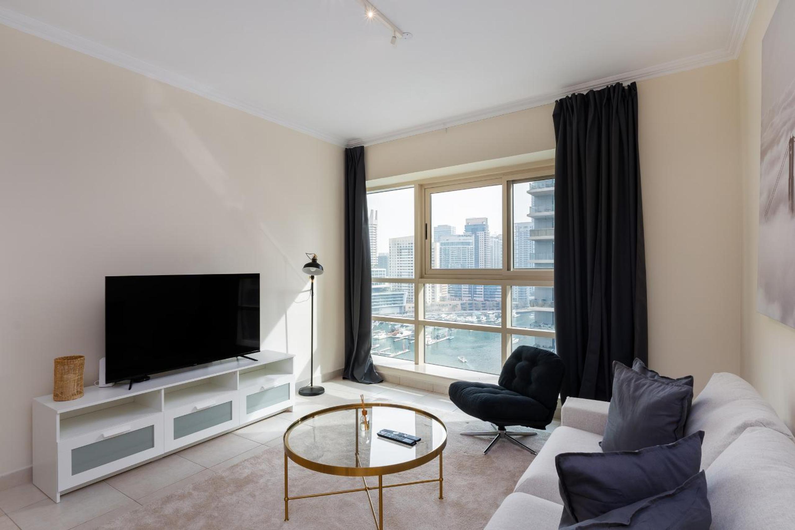 One-Bedroom Superior Apartment photo 1