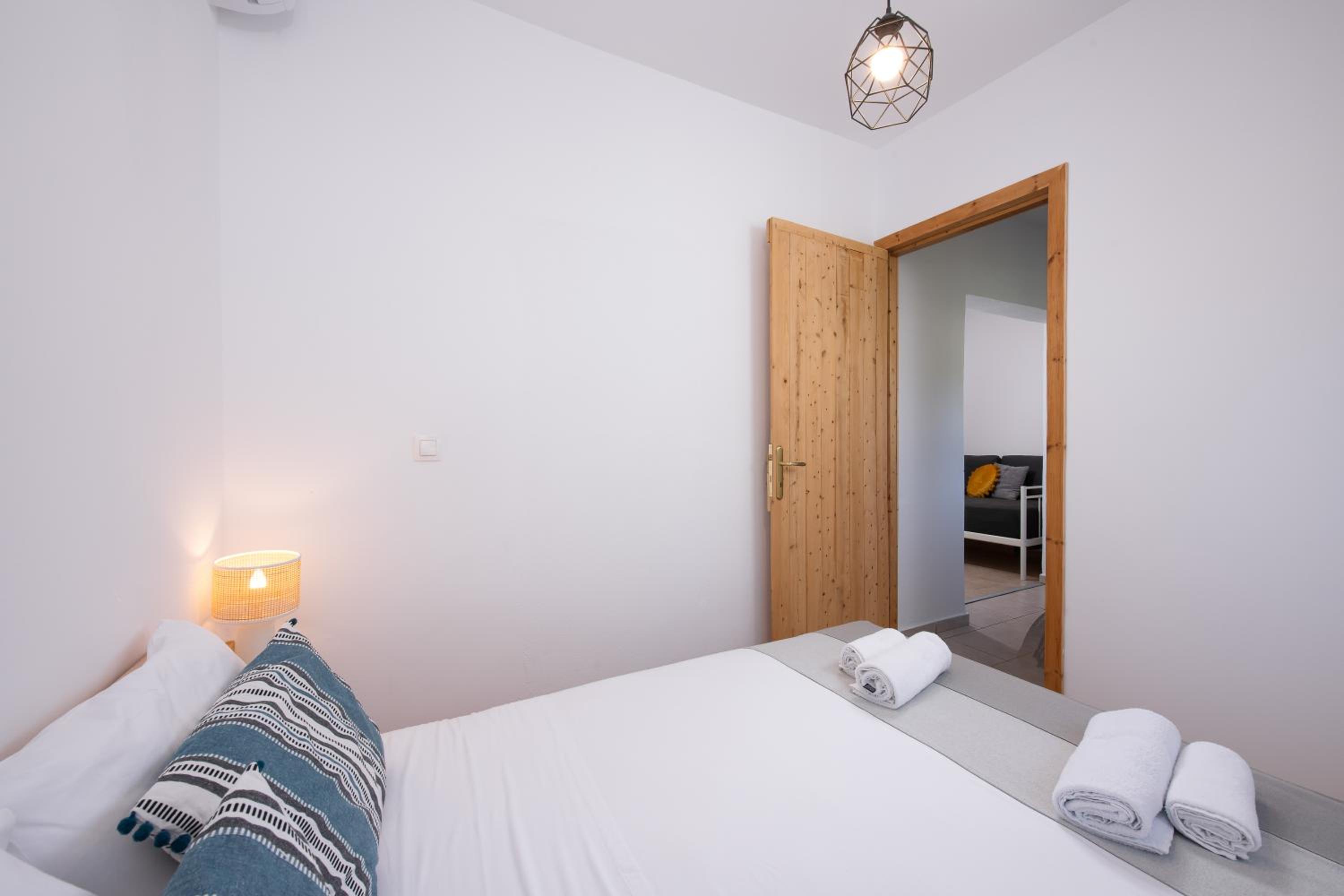 Two-Bedroom House photo 3