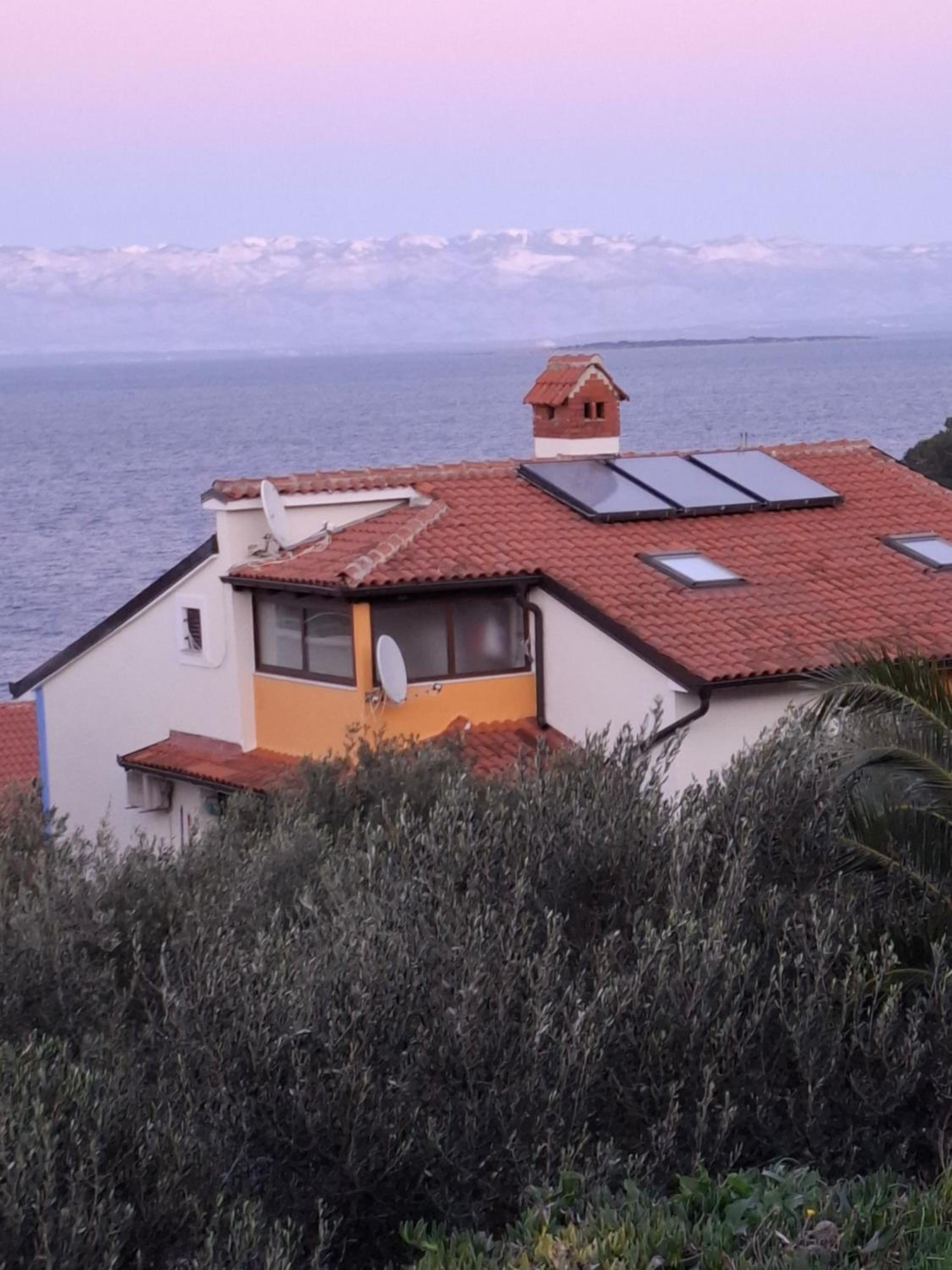 Apartment with Sea View