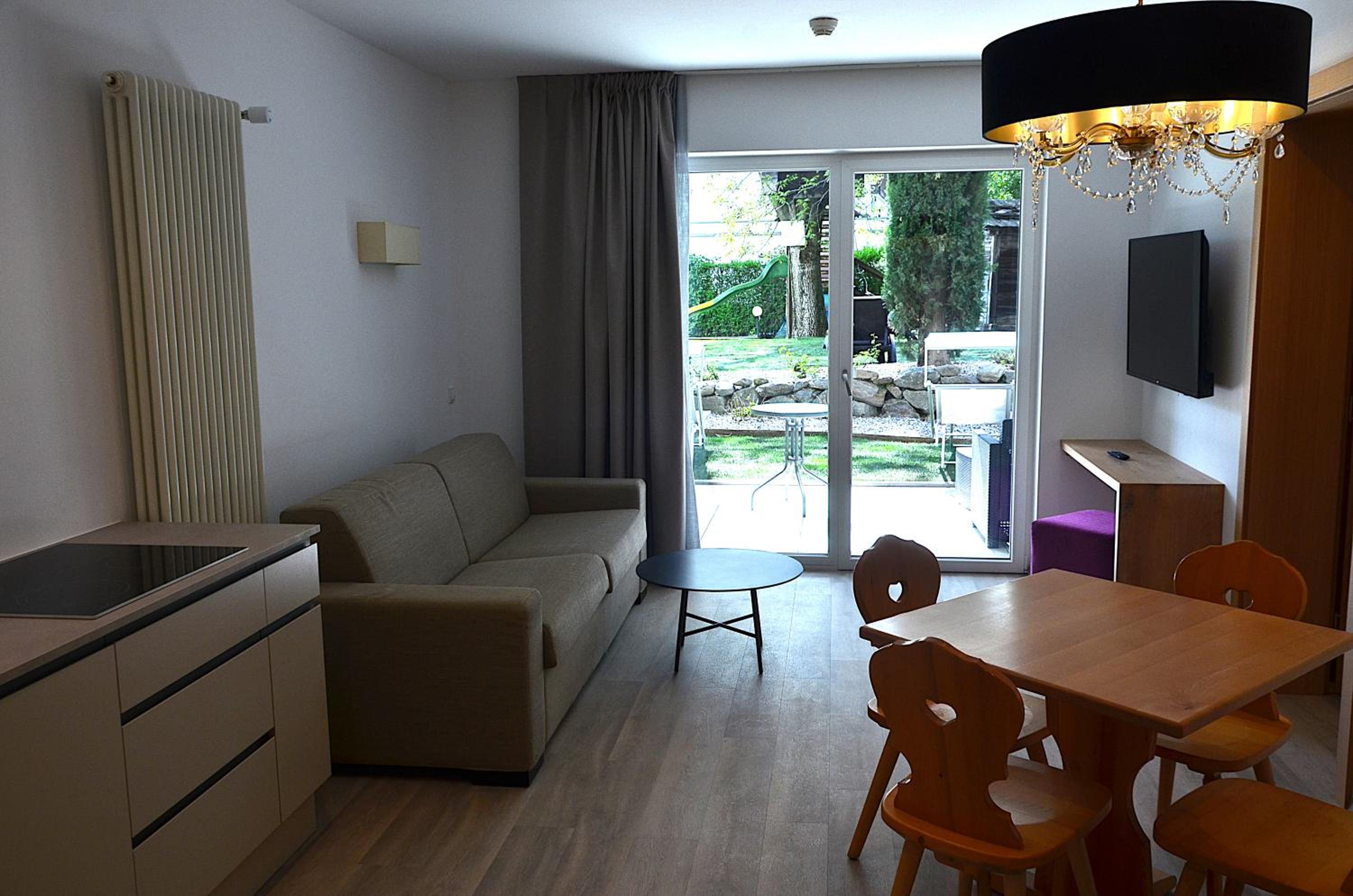 Suite with Garden View photo 2