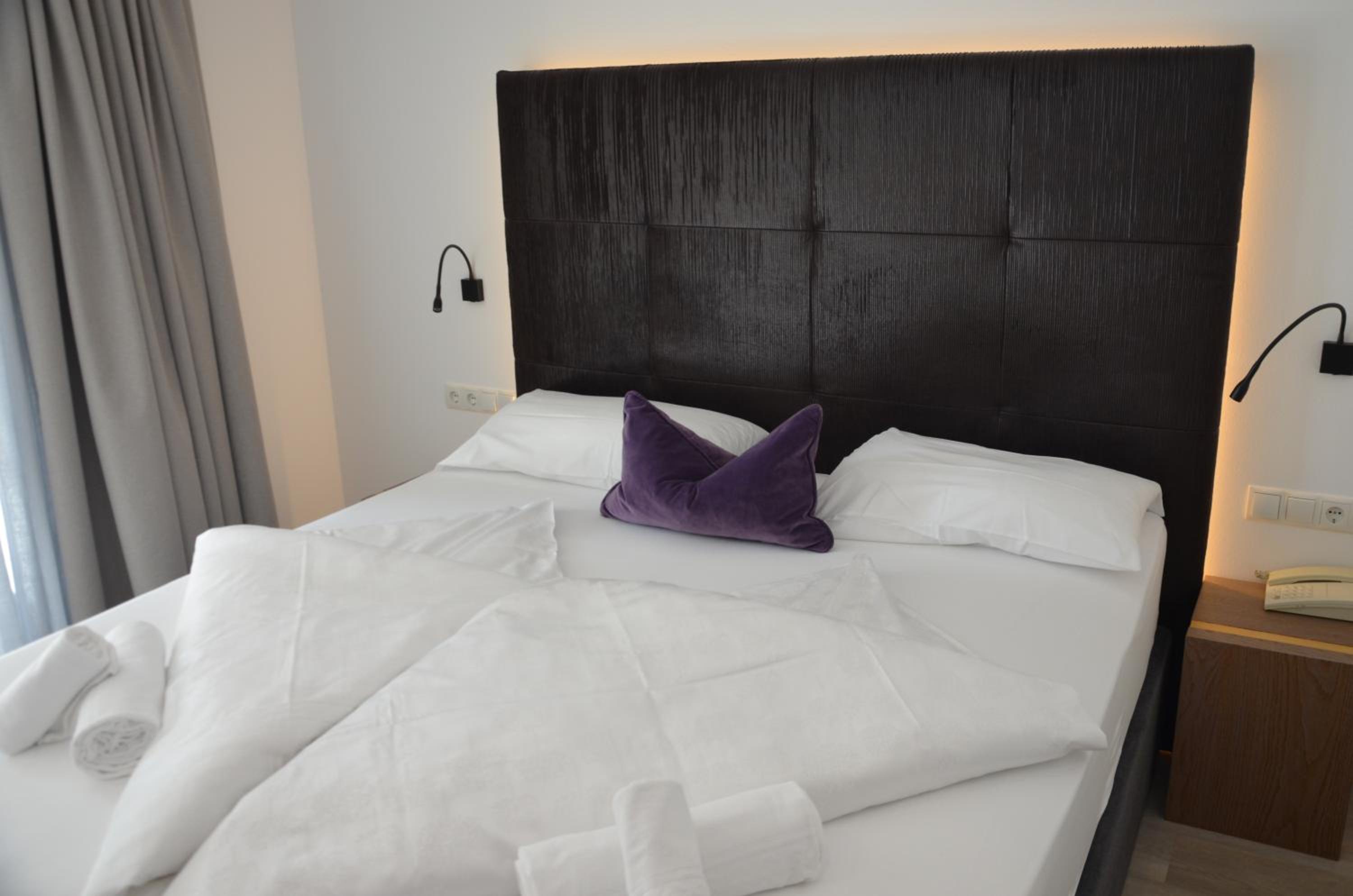 Suite with Garden View photo 3