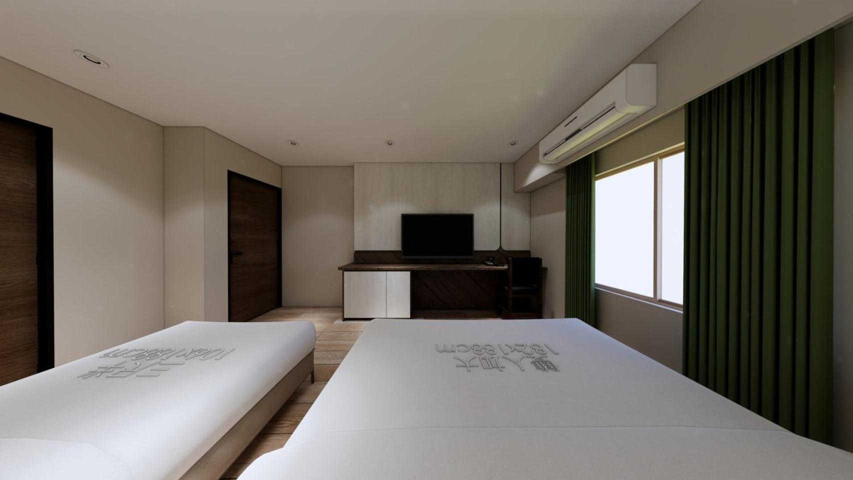 Deluxe Twin Room photo 2