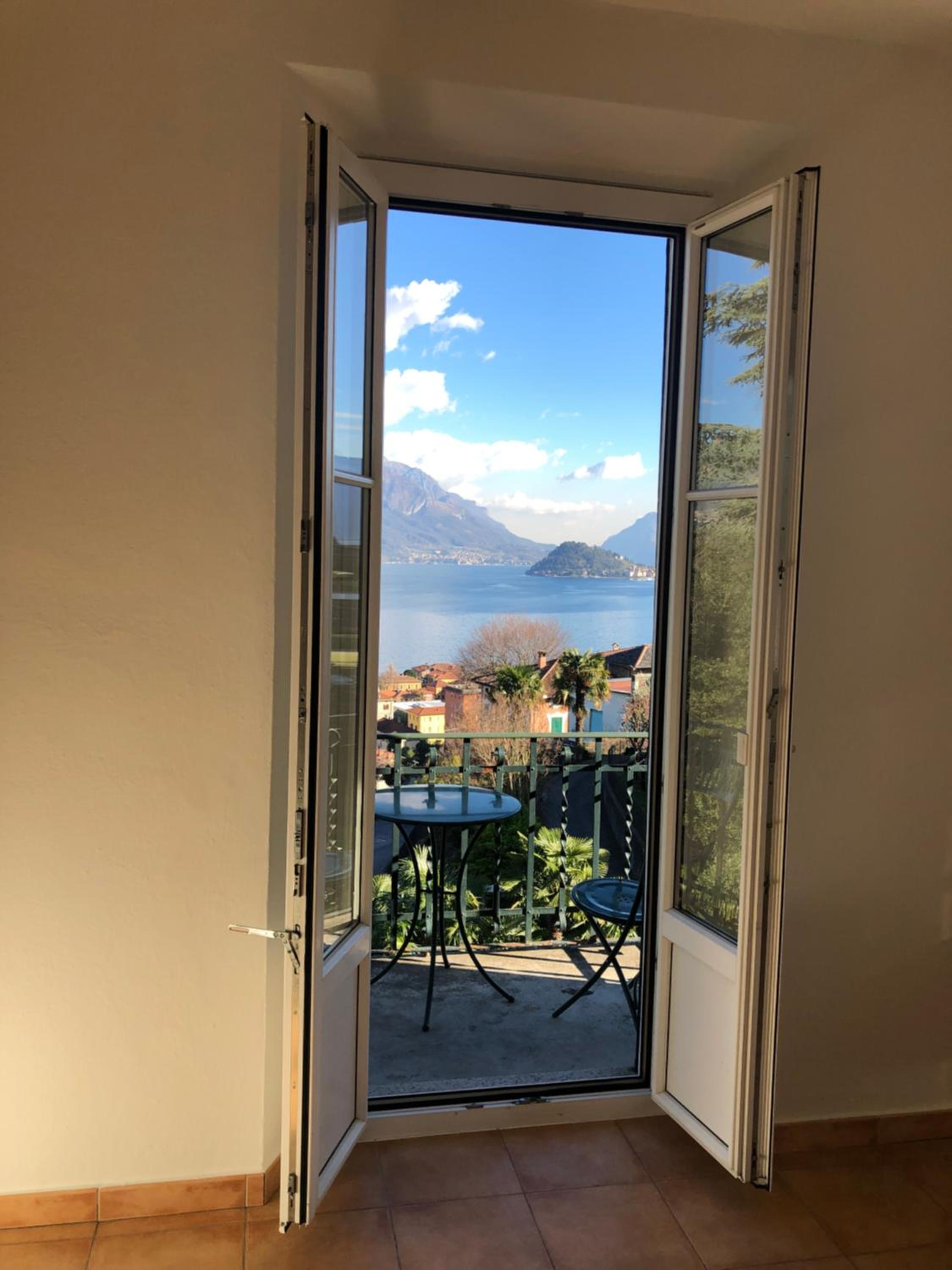 Deluxe Double or Twin Room with Lake View