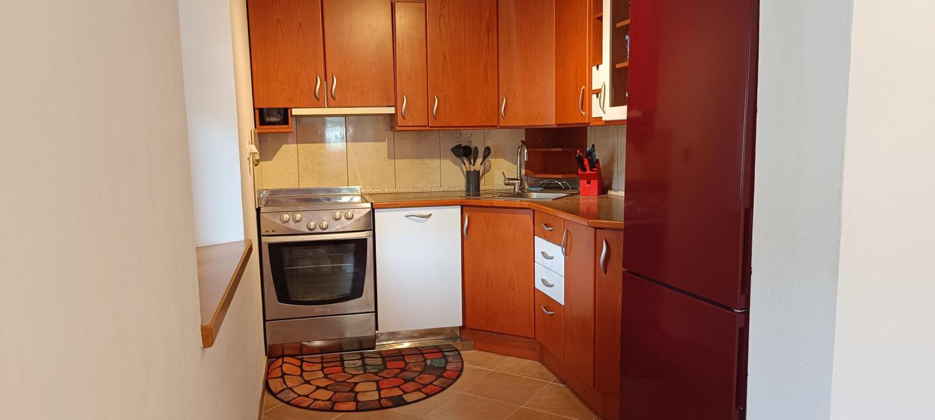 One-Bedroom Apartment - Photo 5