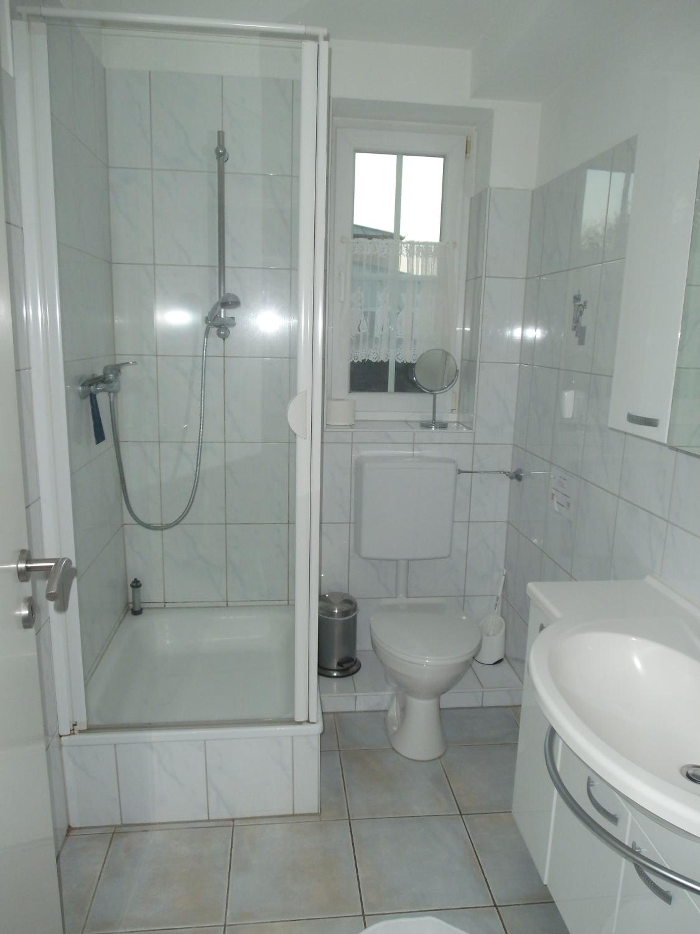 One-Bedroom Apartment with Balcony and Sea View photo 2