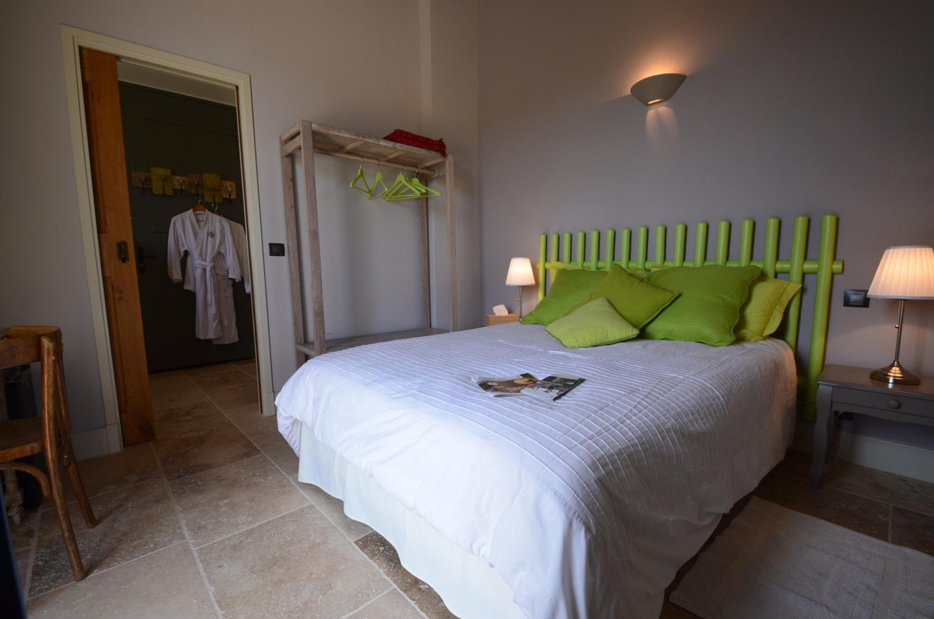 Double Room photo 3