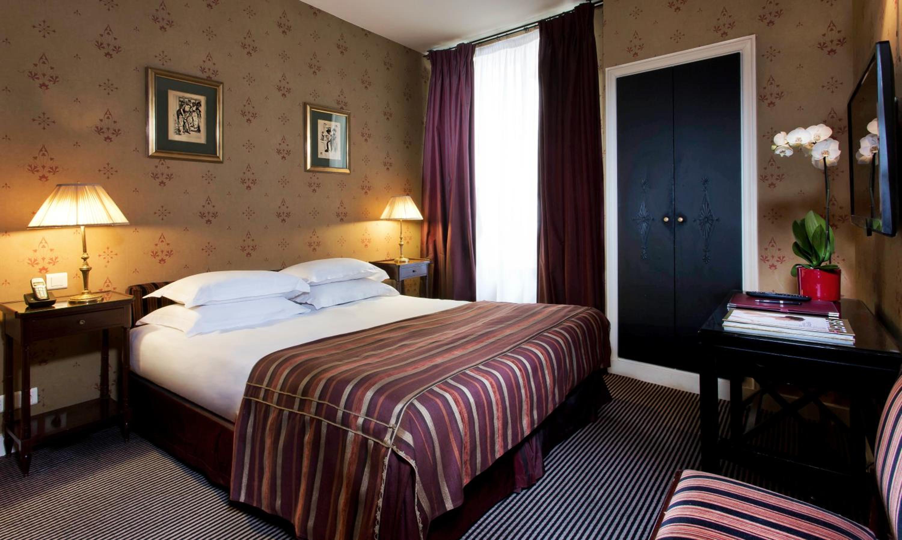 Superior Double or Twin Room photo 2