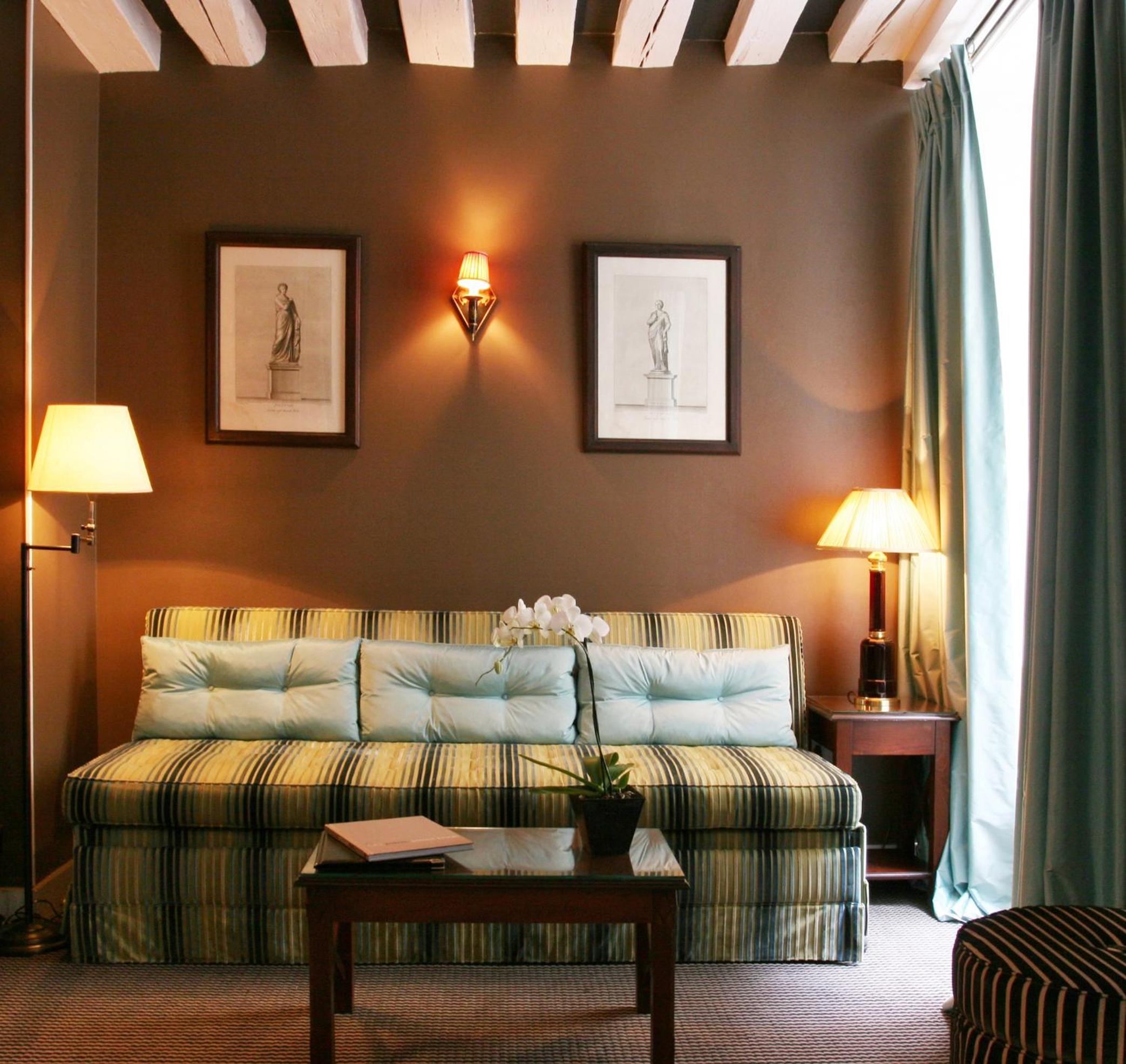 Junior Suite And Double Room Connected
