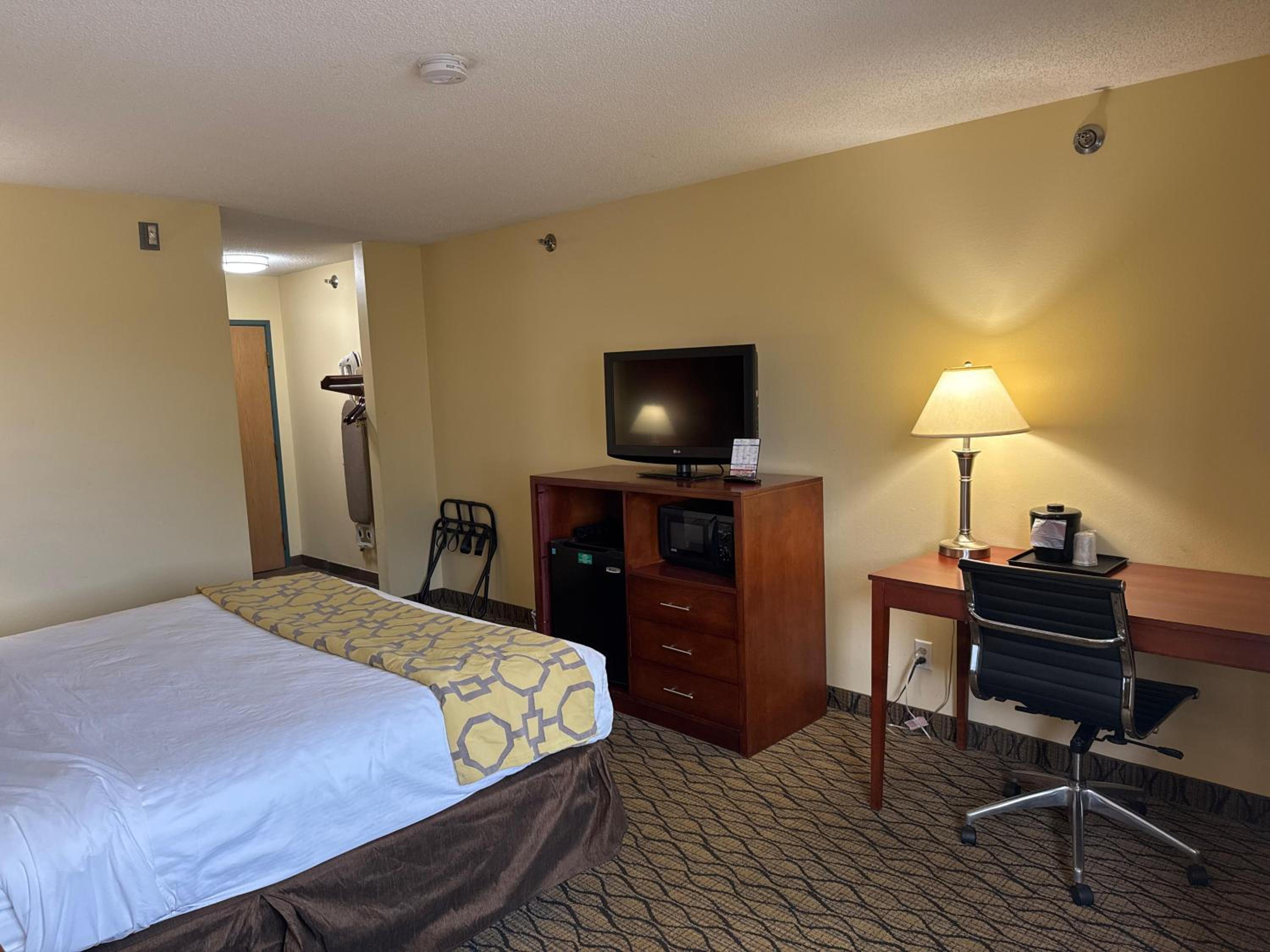 King Room - Disability Access/Non-Smoking