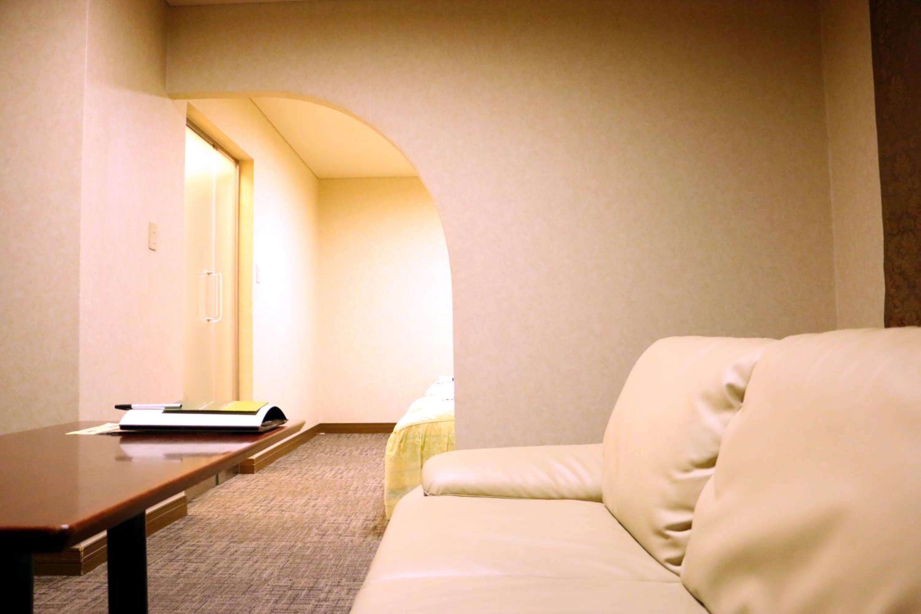 Superior Twin Room - Non-Smoking - Photo 11