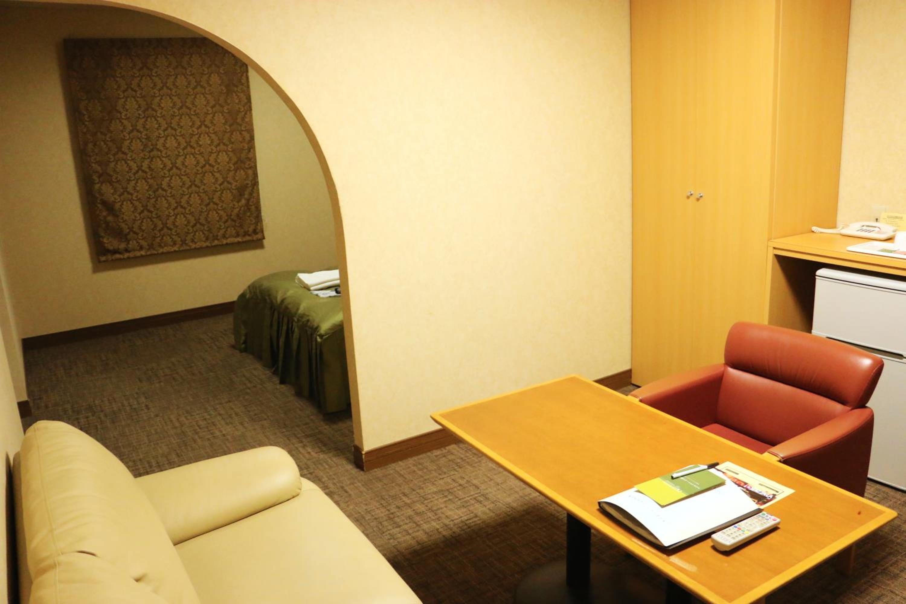 Superior Double Room - Smoking - Photo 4