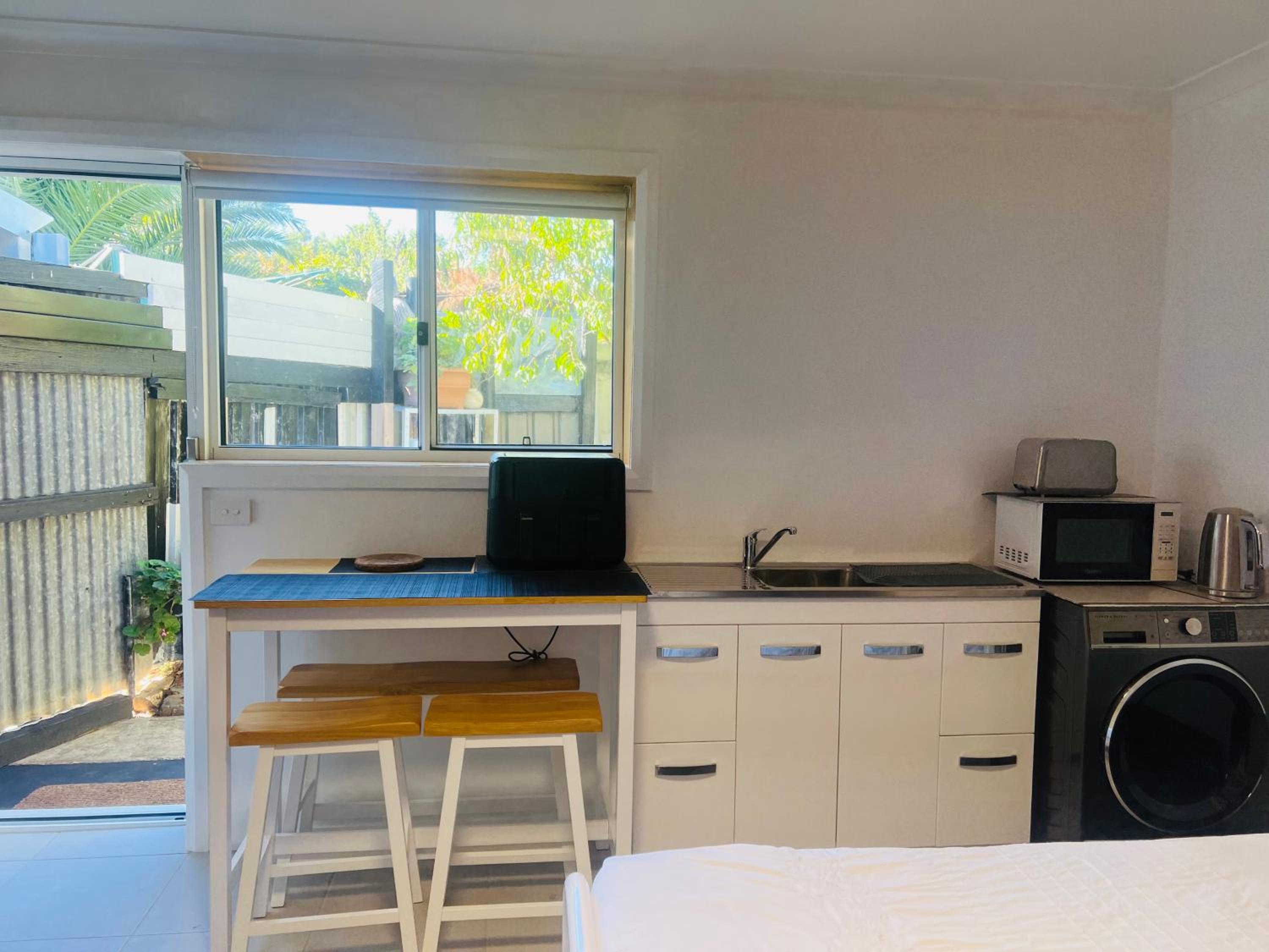 One-Bedroom Bungalow photo 1