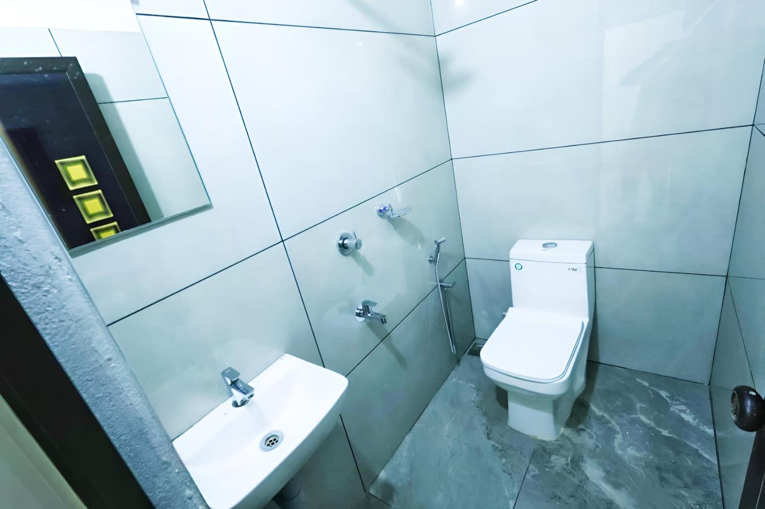 Double Room with Shared Toilet