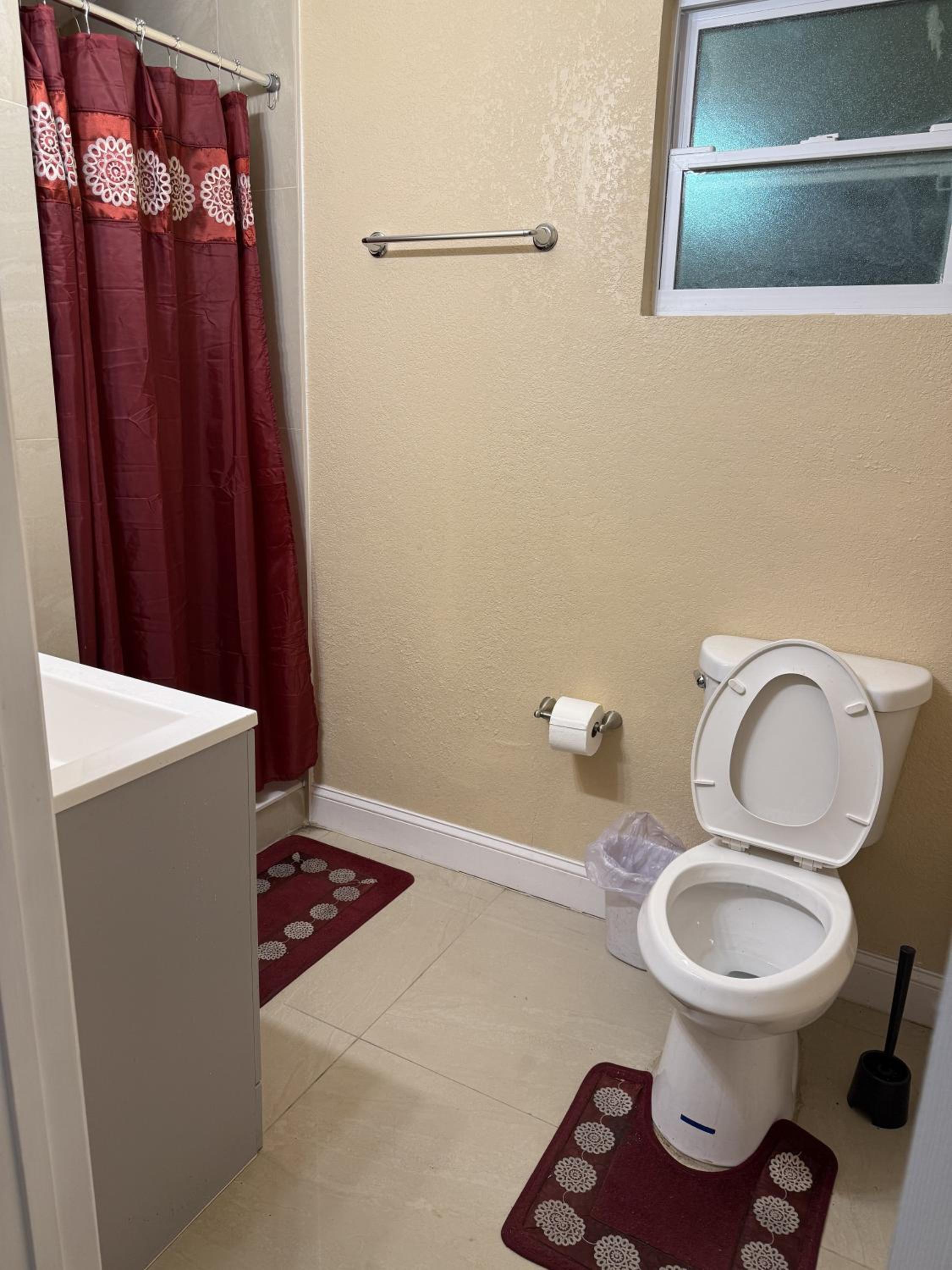 Queen Room with Garden View