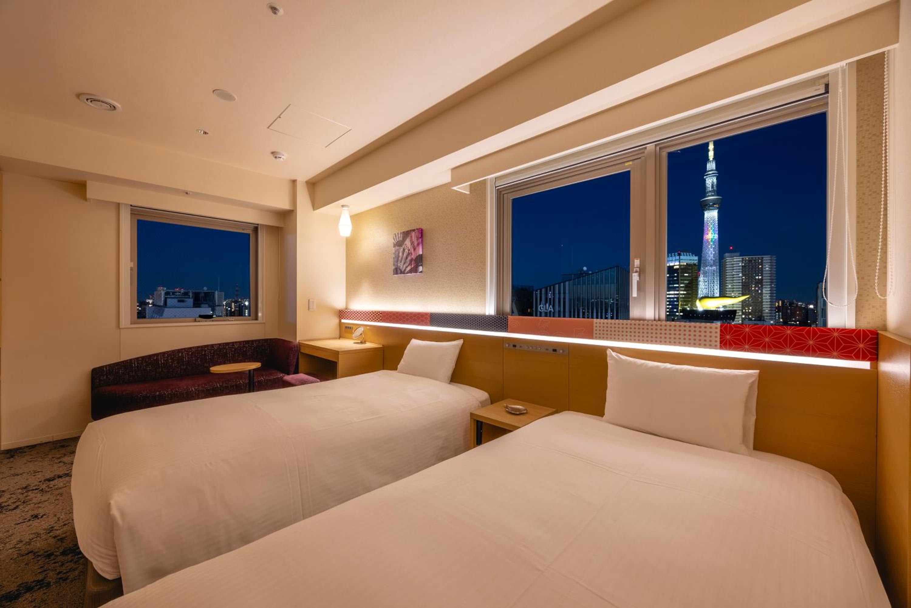 Twin Room - High Floor - Non-Smoking