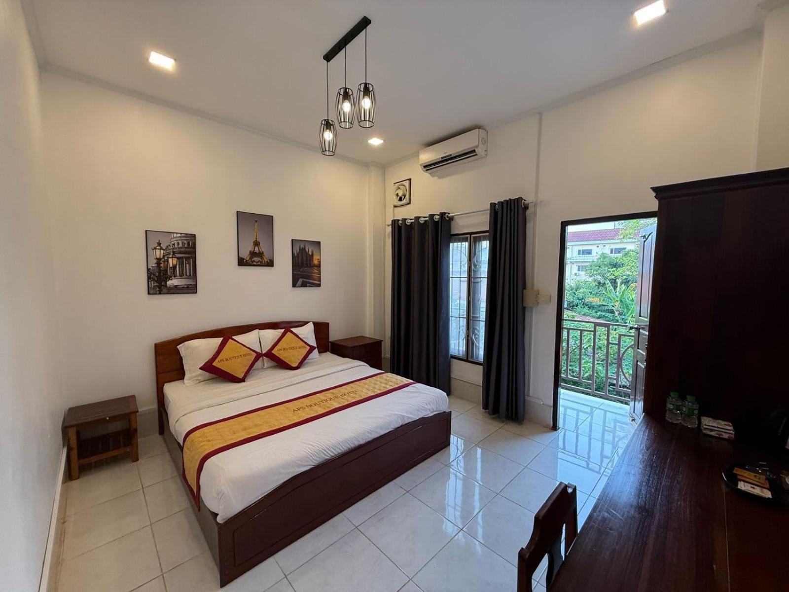 Double Room with Balcony photo 2