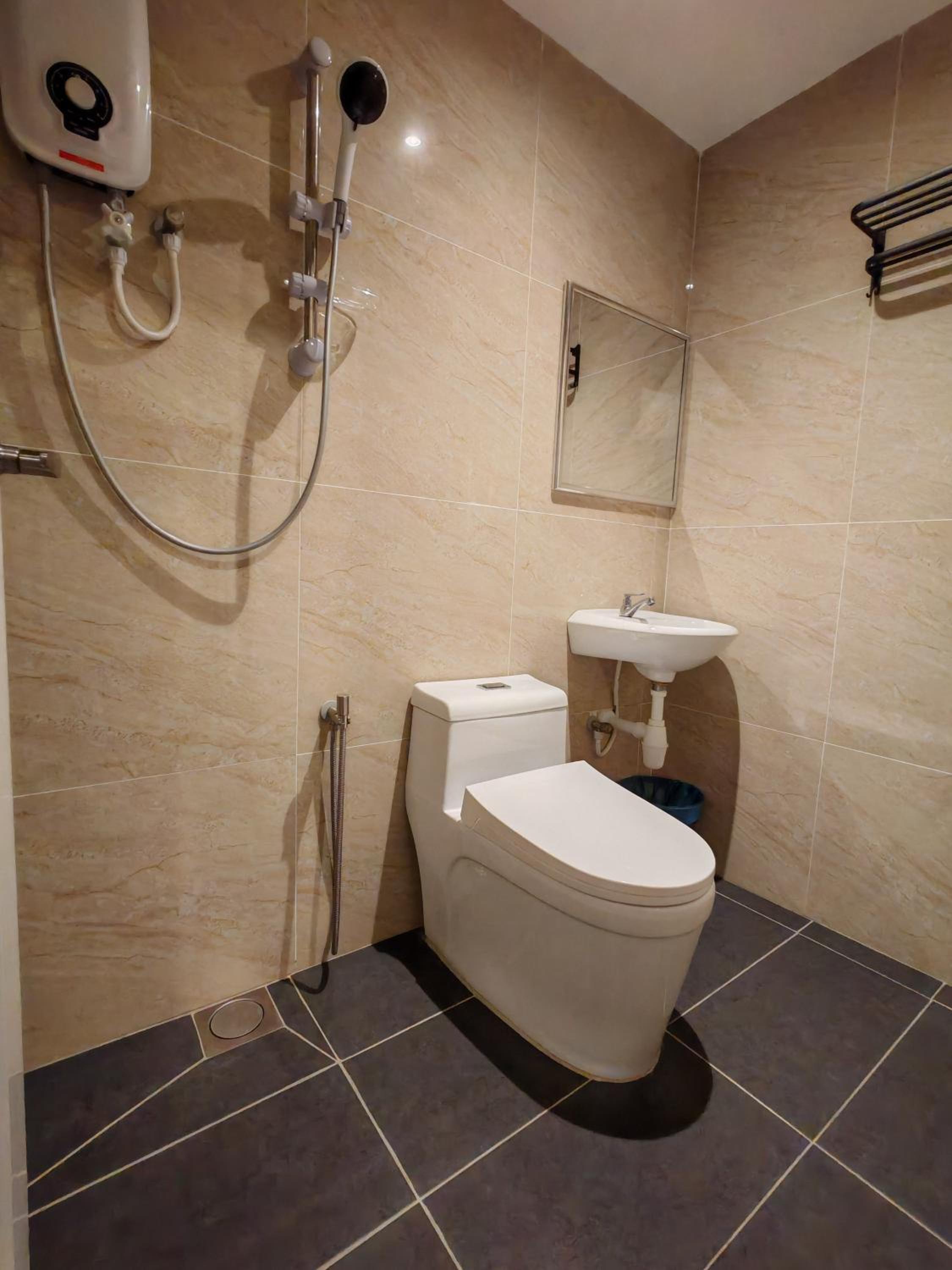Family Suite - Photo 6