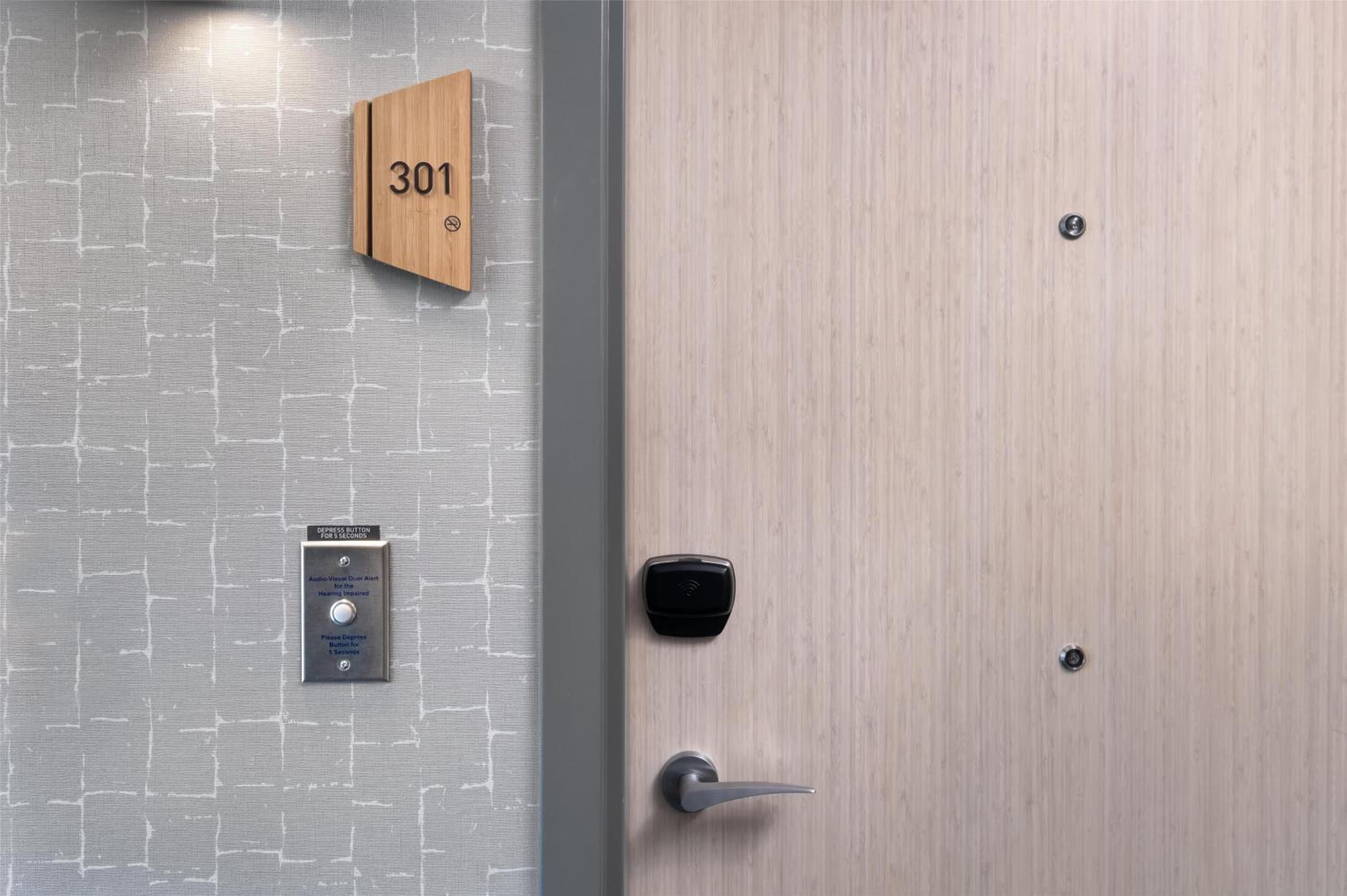 Home2 Suites By Hilton Houston Downtown Convention Center 3