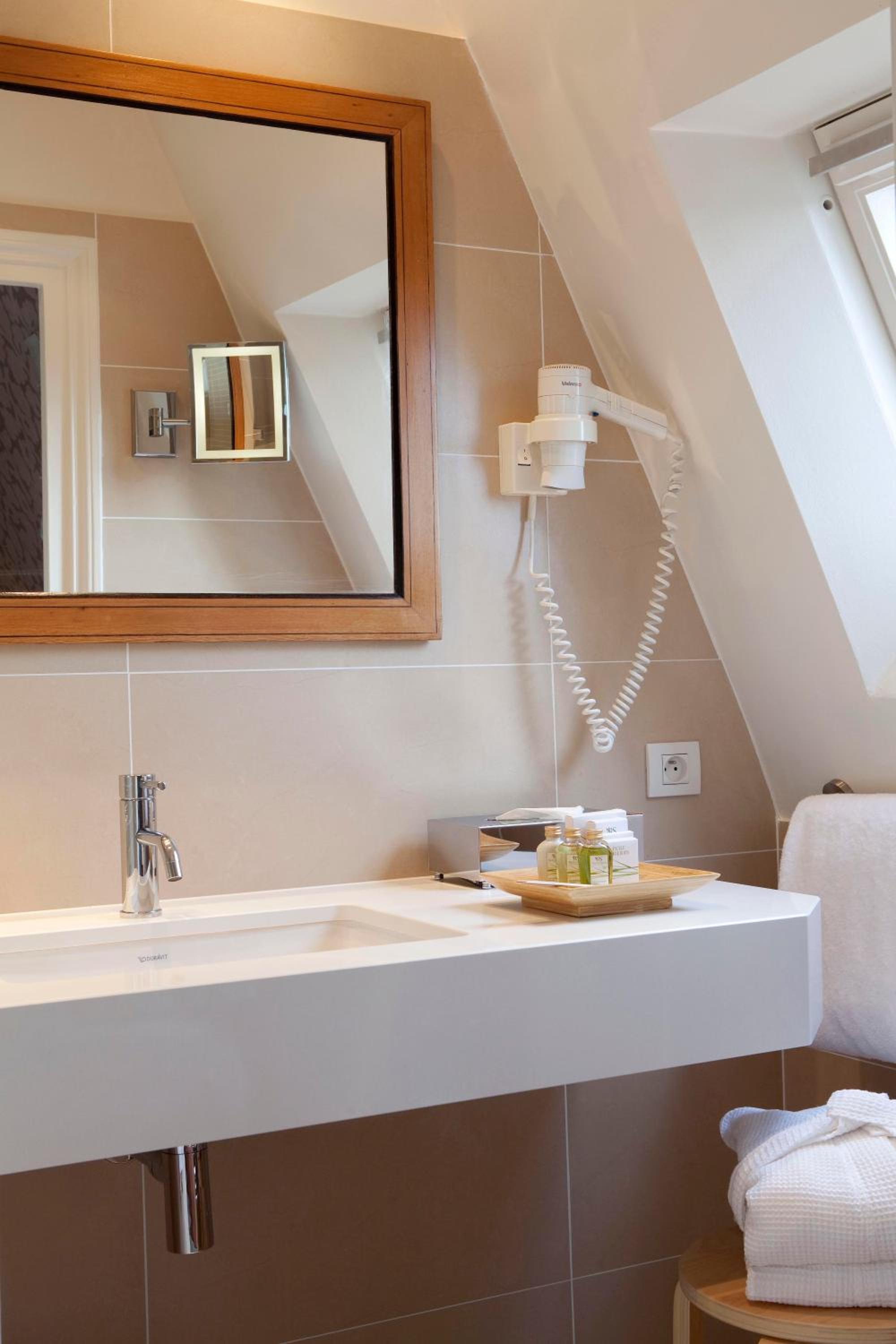 Signature Double Room - Photo 5