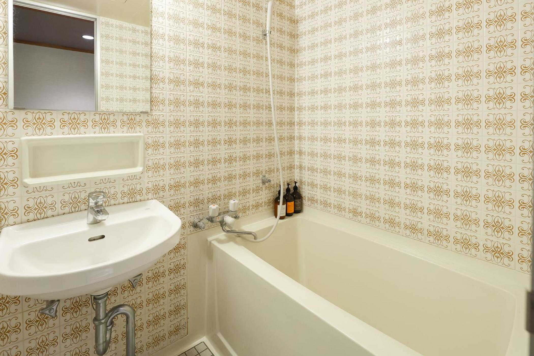 Standard Japanese-Style-Room 11 square yards (City Side) - Indoor Bath - Non-Smoking photo 2