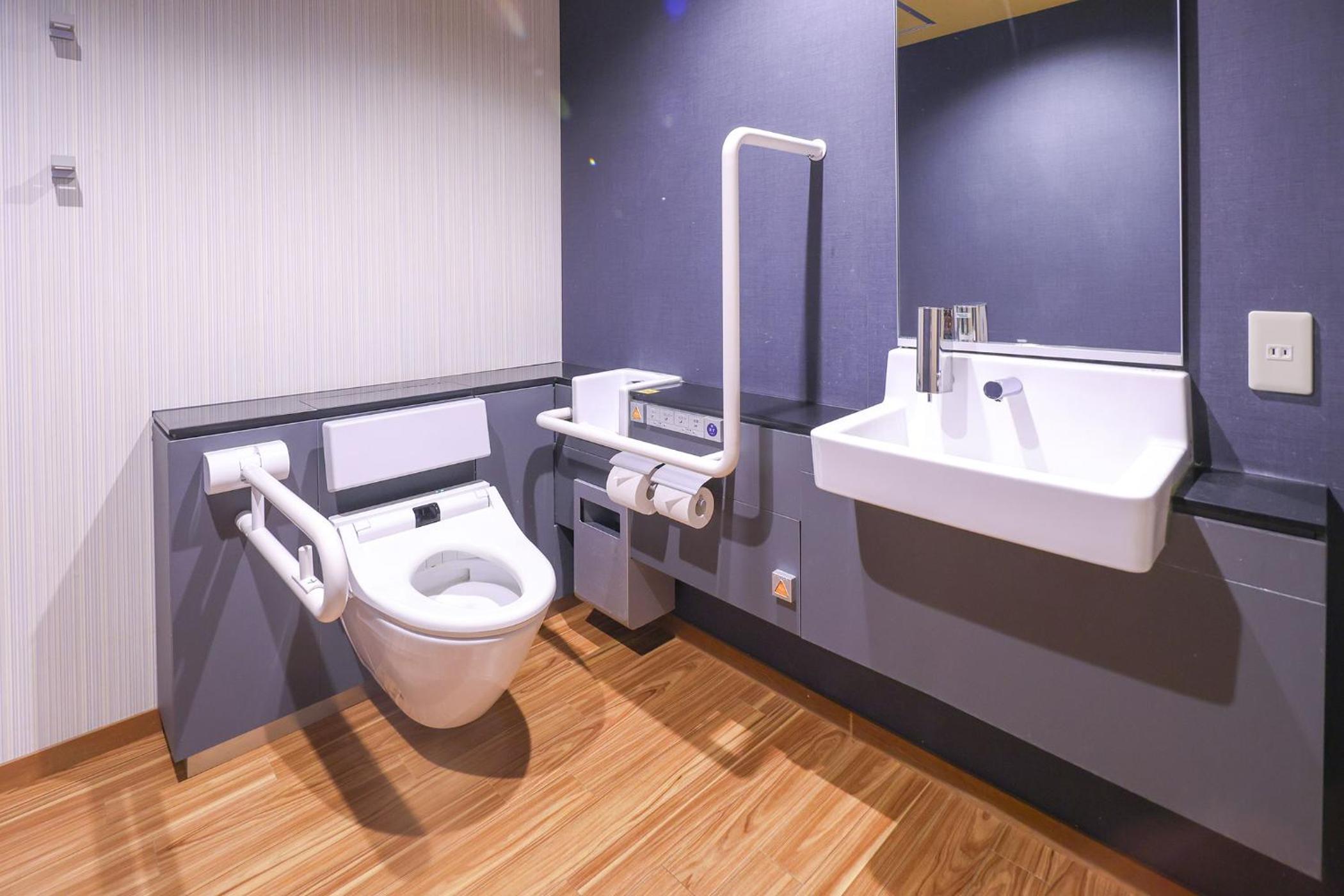 Standard Twin Room(No View)(Barrier Free) - Indoor Bath - Non-Smoking photo 2