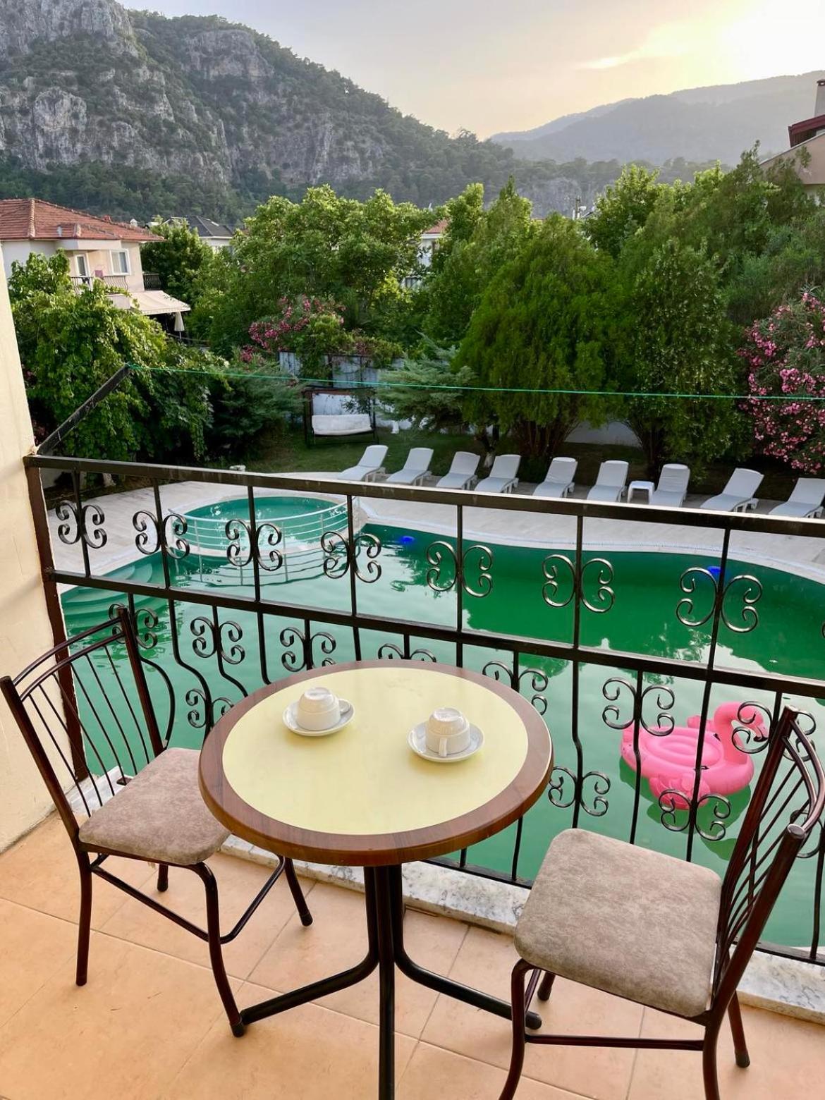 Suite with Pool View