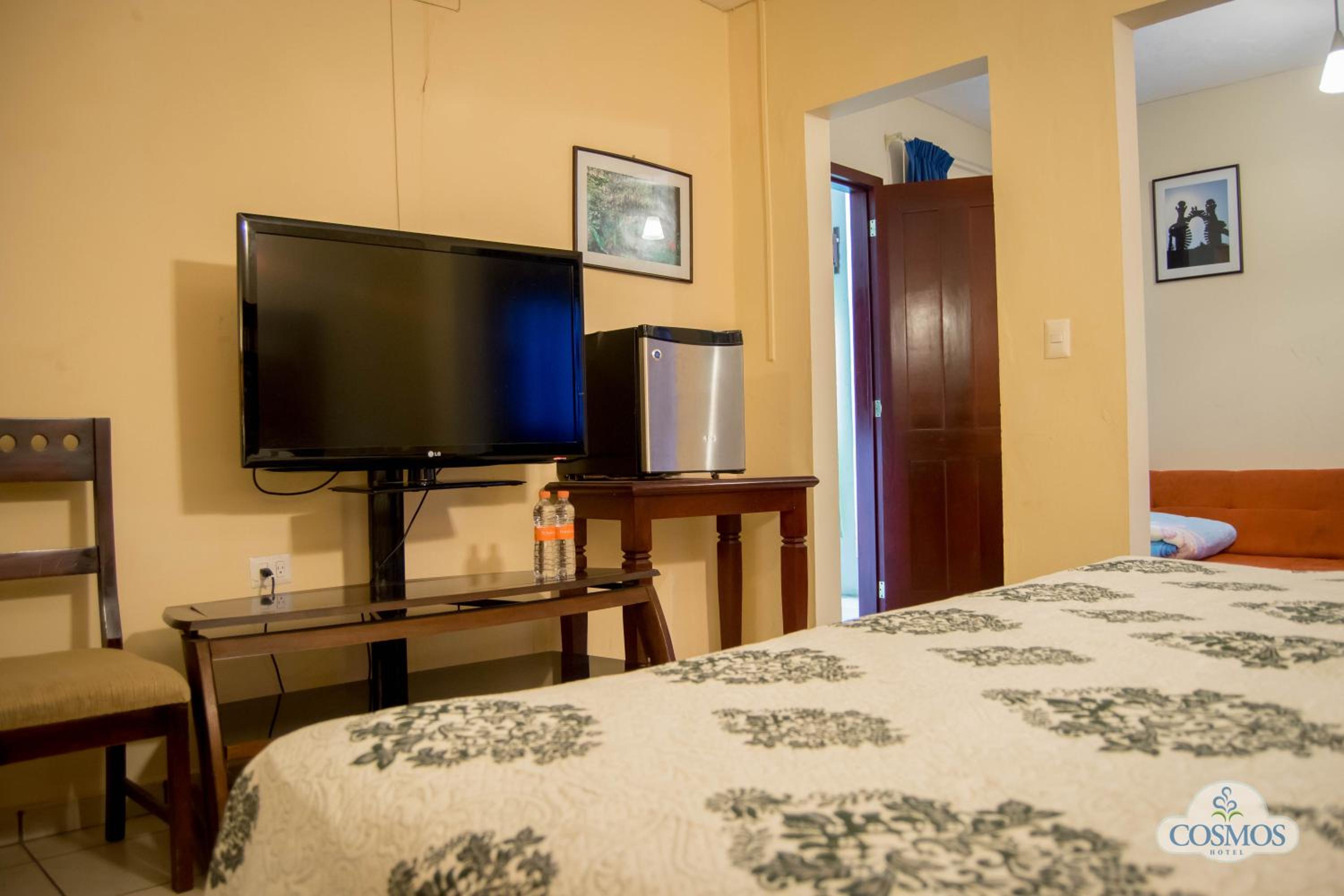 Superior King Room - Photo 6