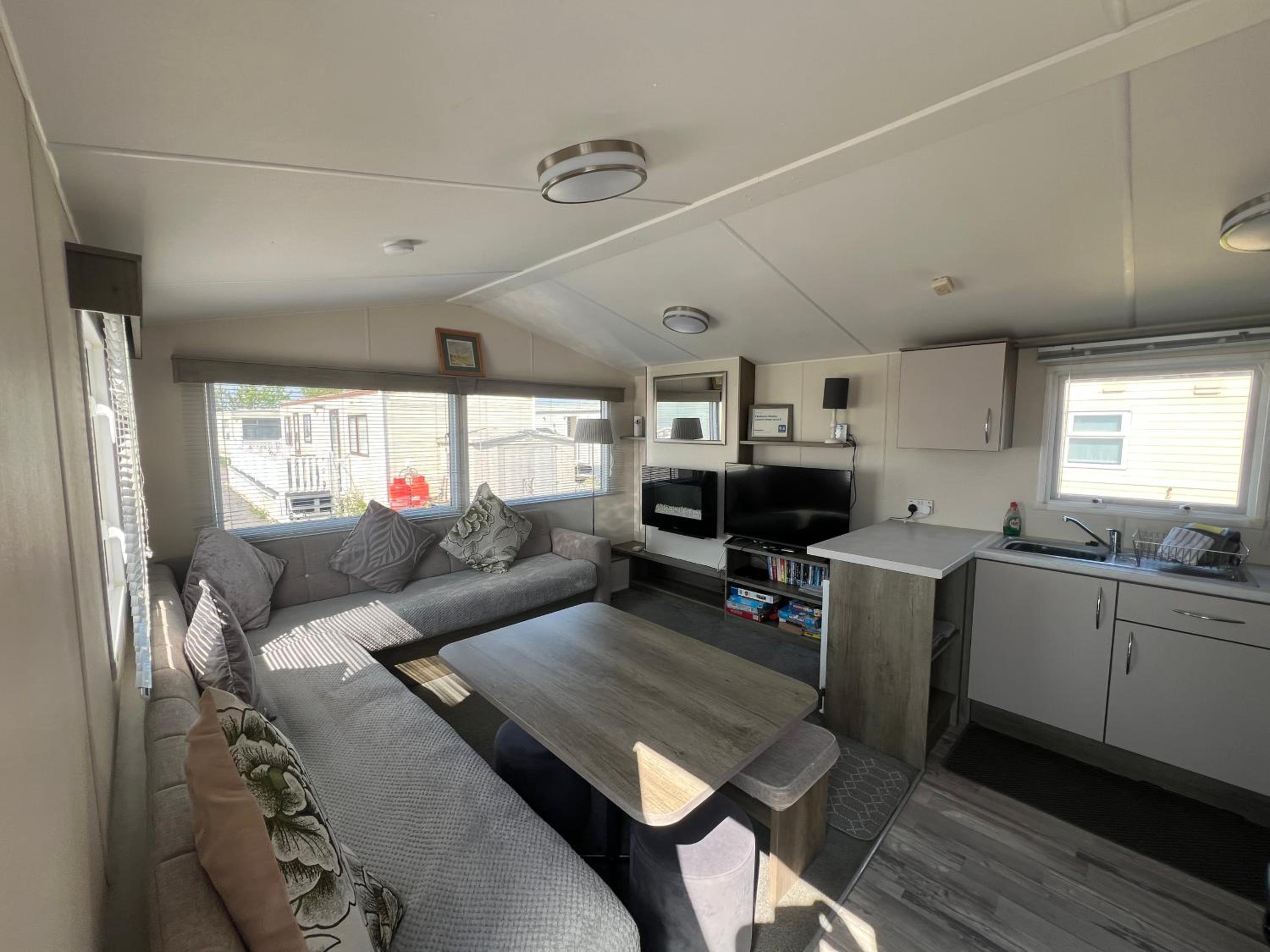 Caravan photo 1