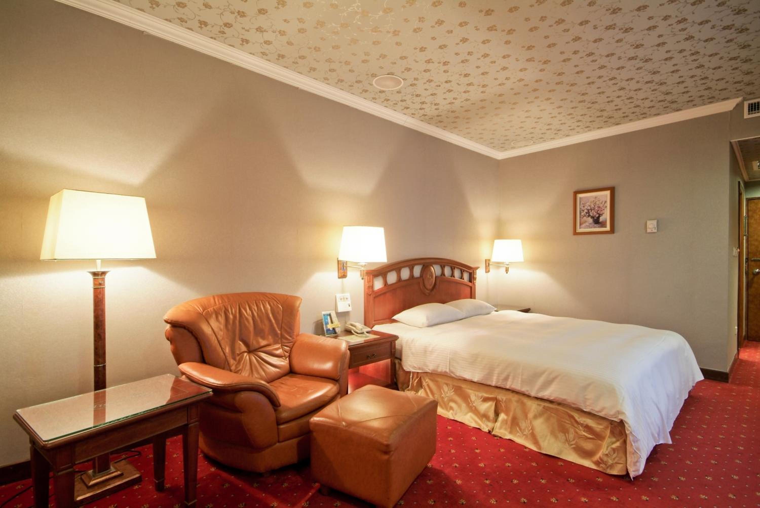 Available room