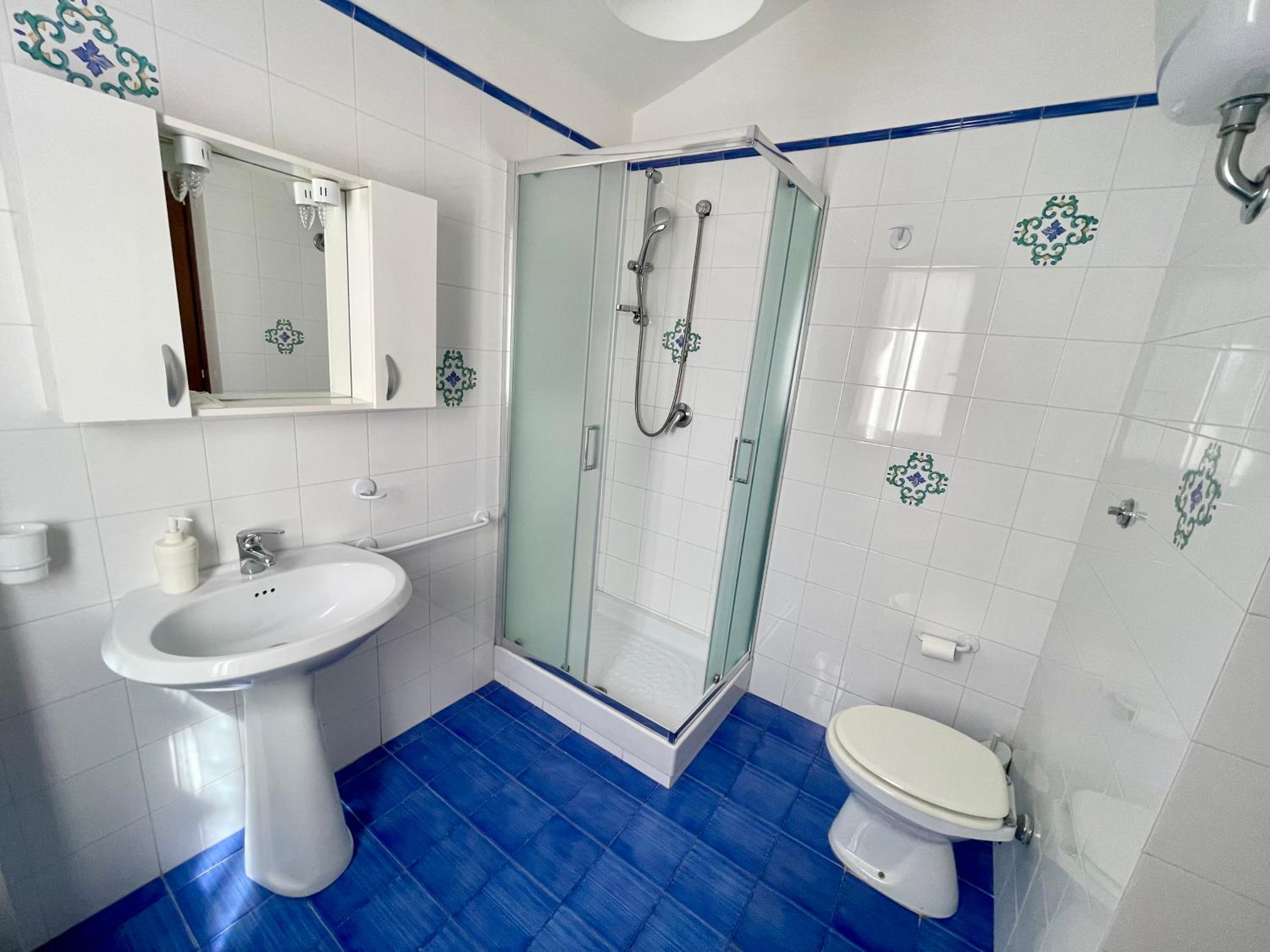 Triple Room with Terrace