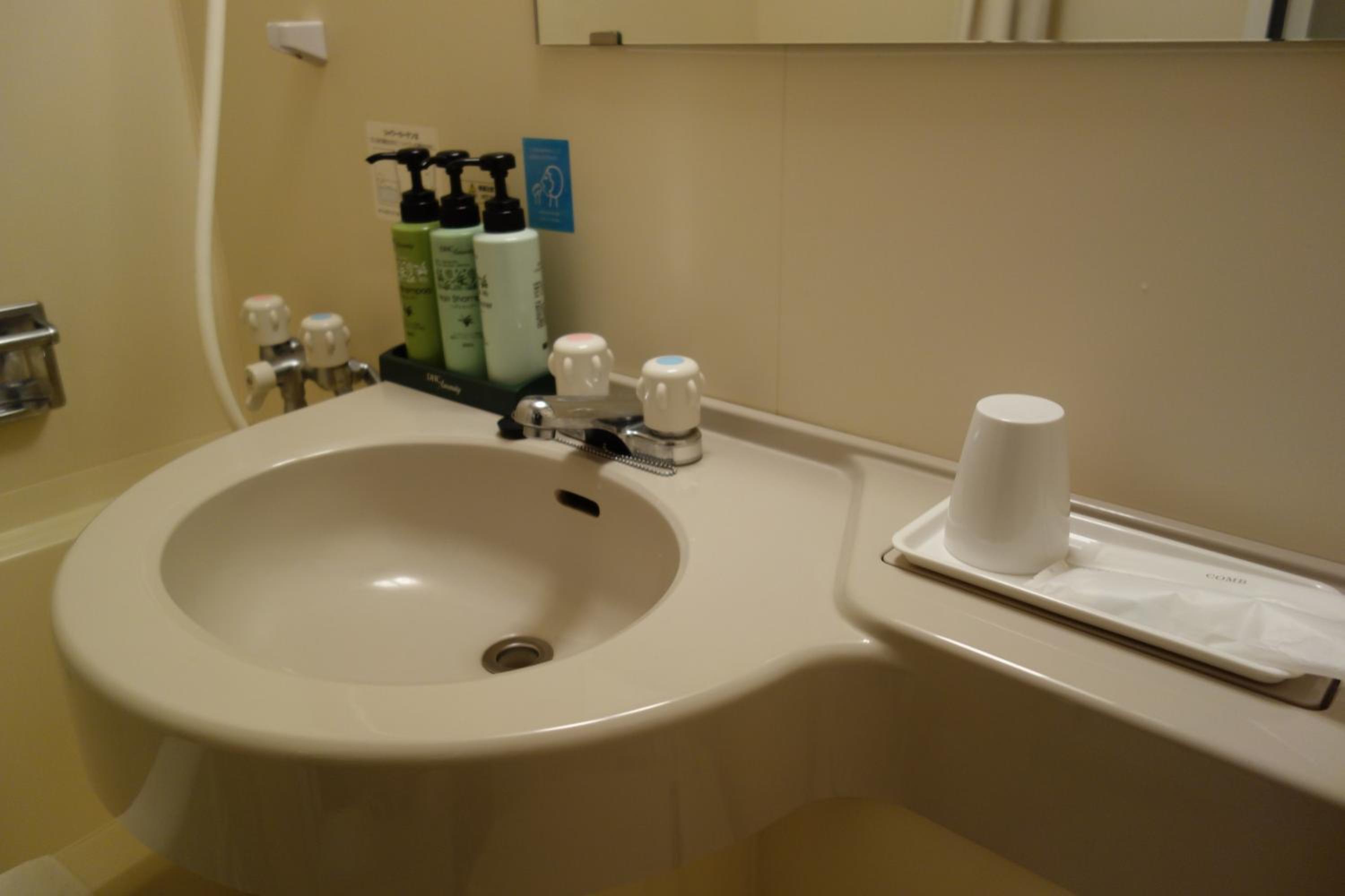 Single Room -Smoking - Photo 3