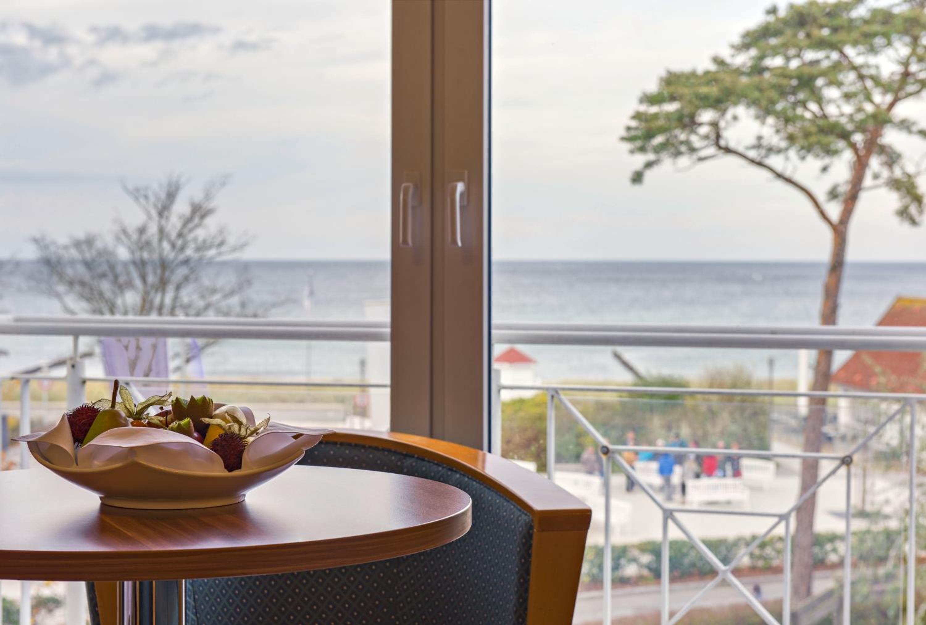 Deluxe Double Room with Sea View - Photo 6