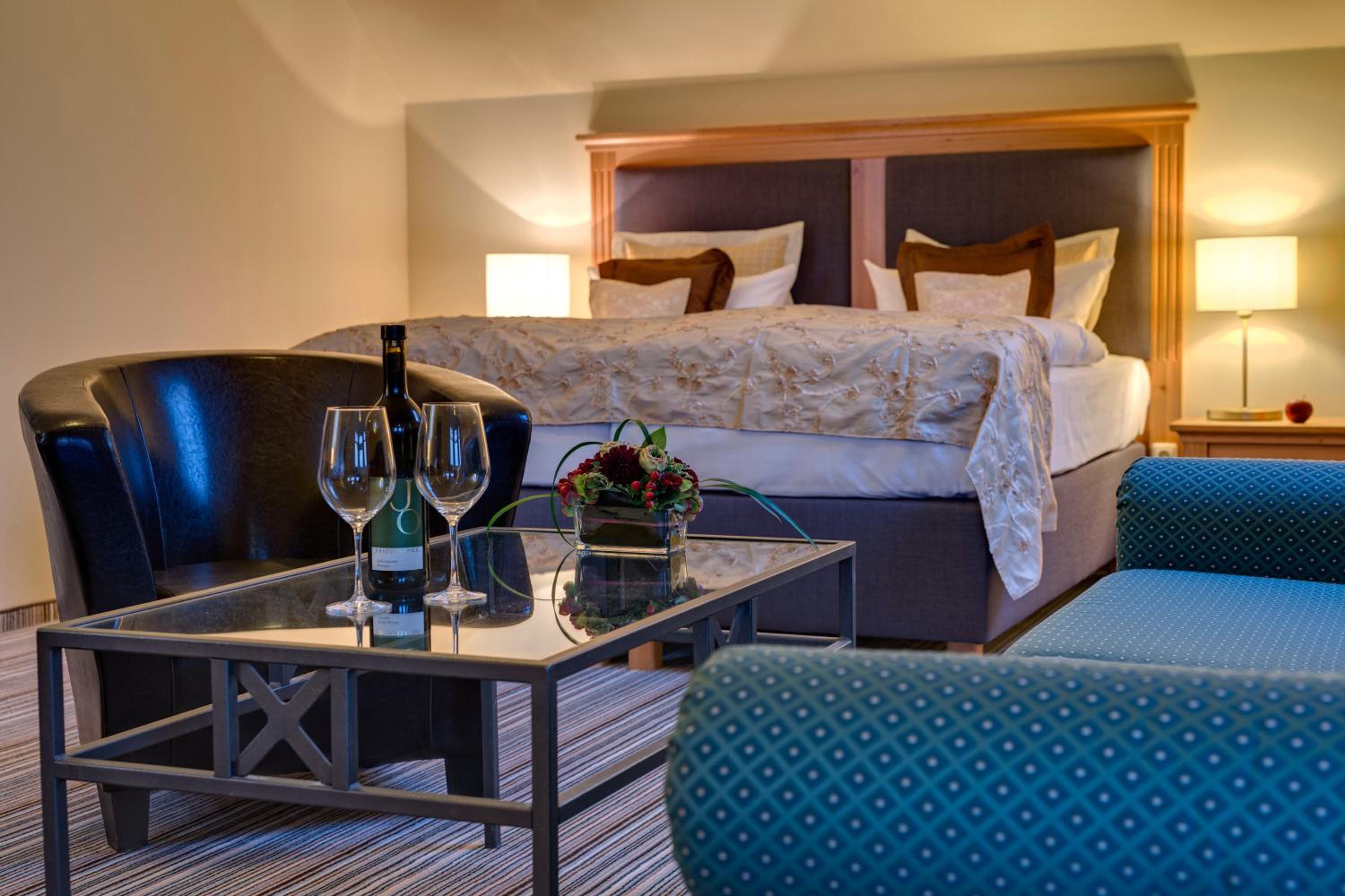 Deluxe Double Room with Sea View - Photo 9